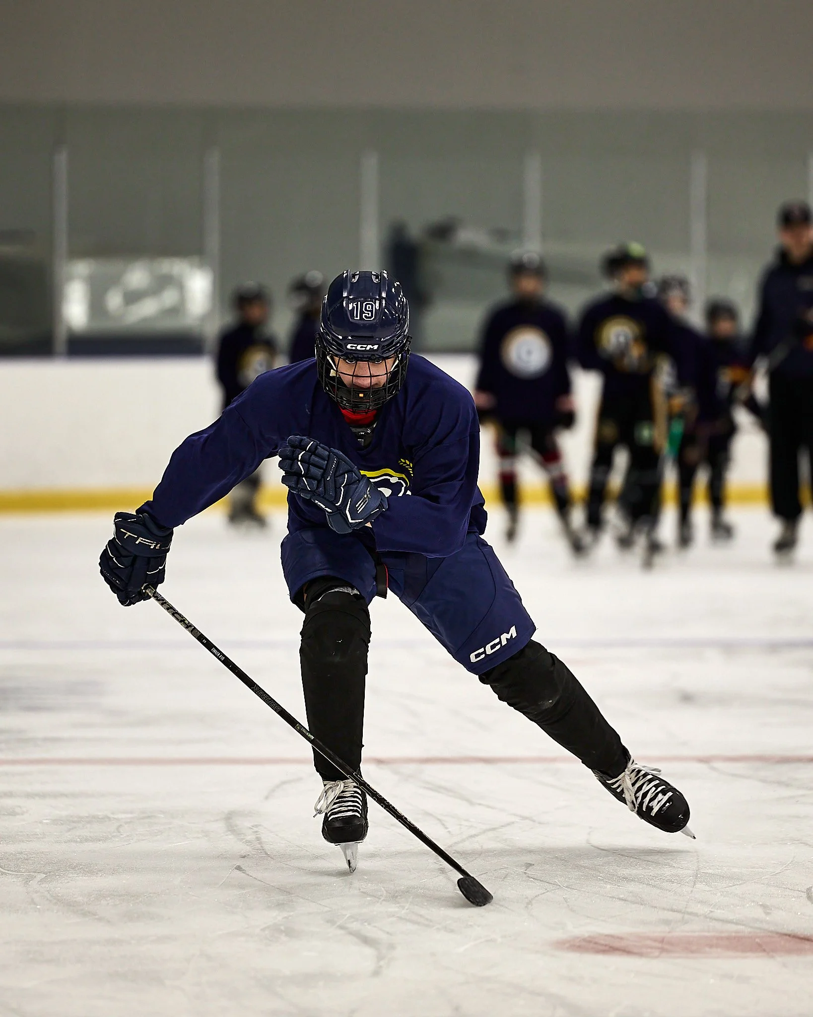 Vincent, A Peak Centre Academy Skating 08.jpg