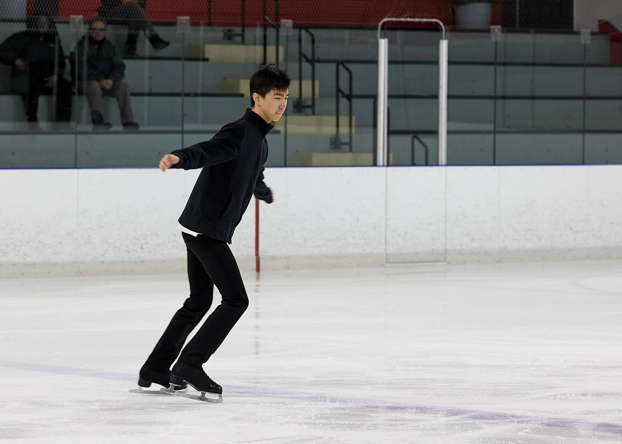 Vincent, A UOttawa Figure Skating  054.jpg