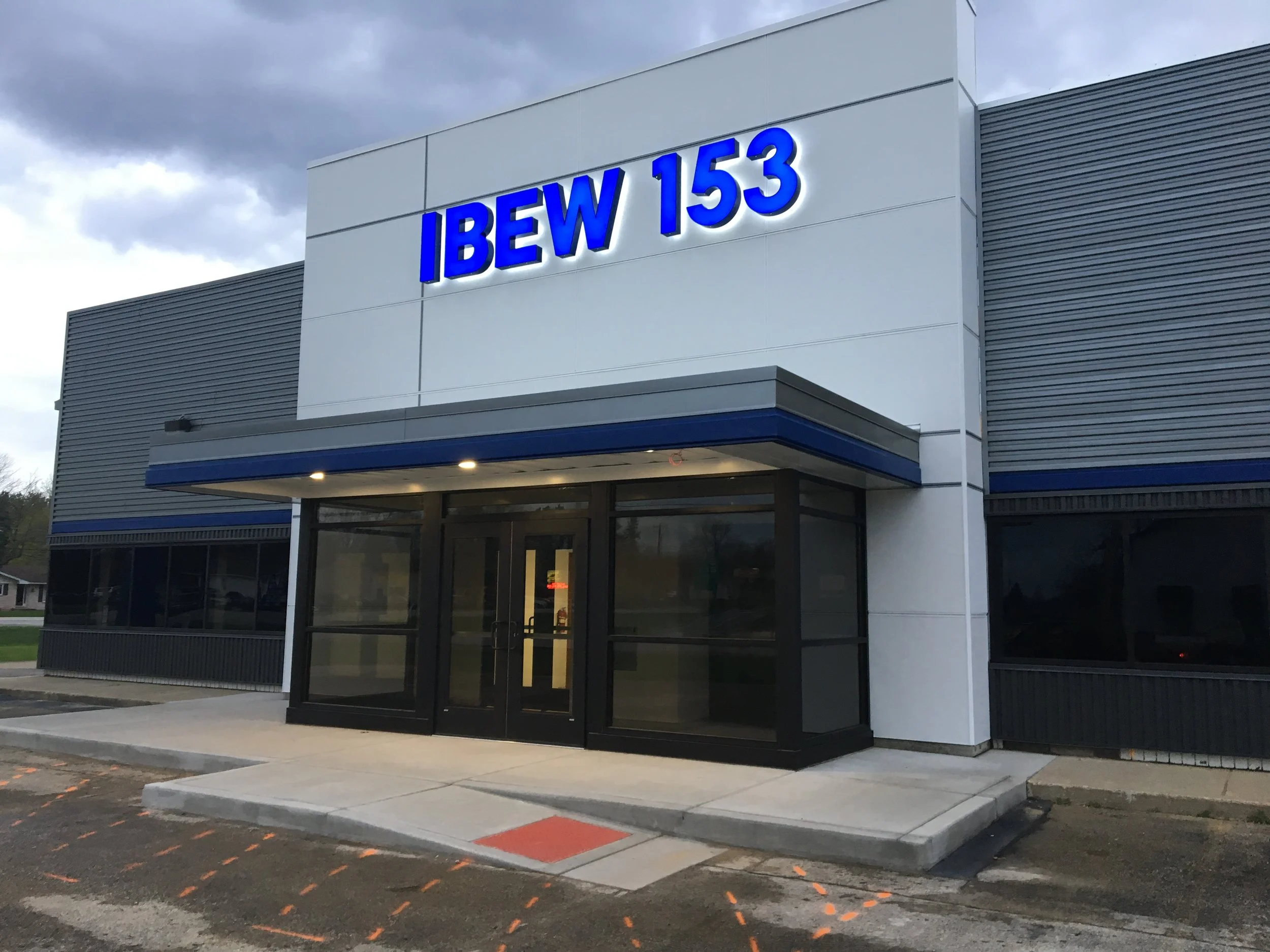 Exterior Facility Improvements Supporting the Modernization of IBEW Local 153's South Bend Headquarters.