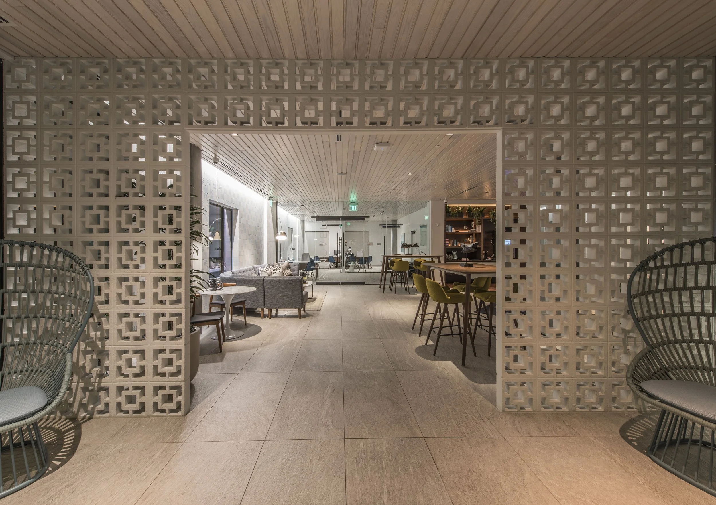 Crescent Novel Rio_Scott Sandler_Int_25.jpg