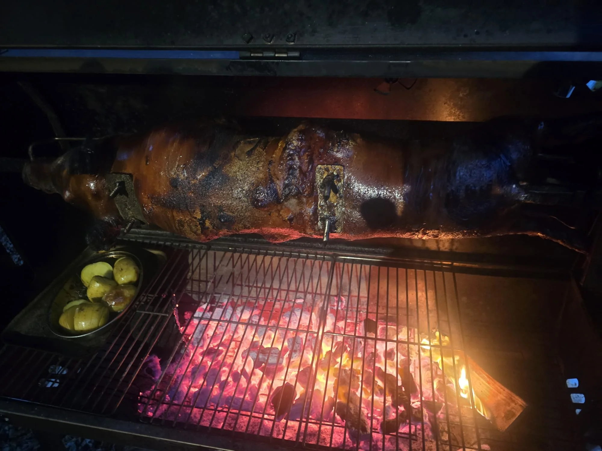 Fire &amp; Flavour: The Ultimate Way to Feed a Crowd