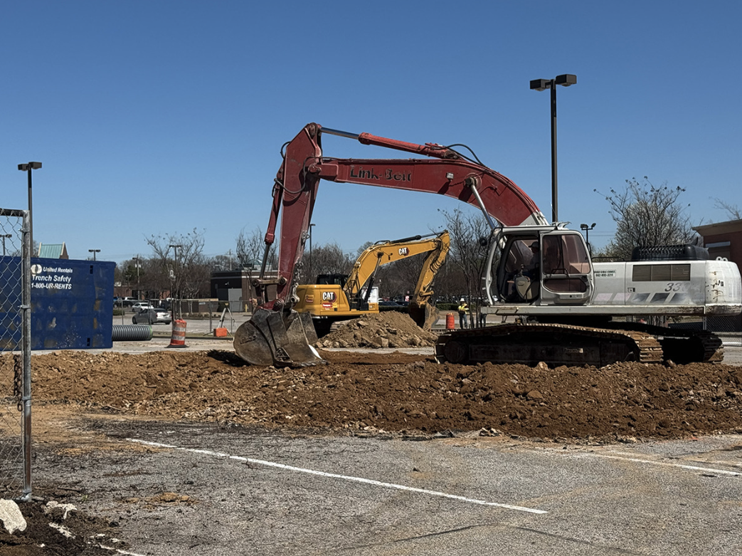 Setting the Stage: Business booms along Bartlett corridor