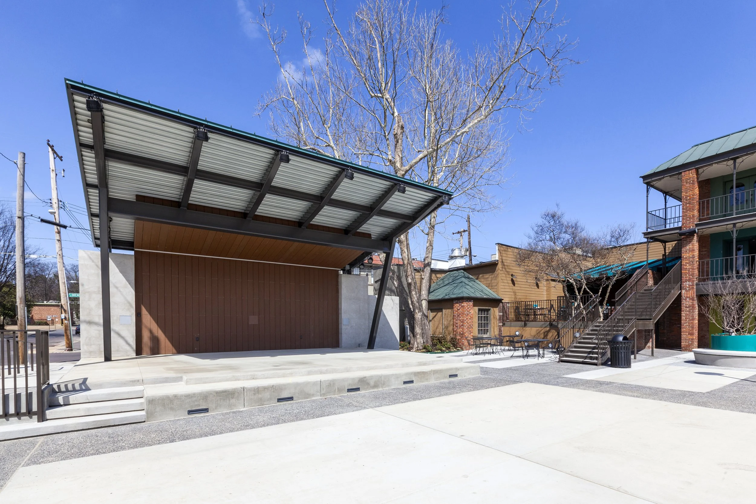 4 OvertonSquare040114_896.jpg