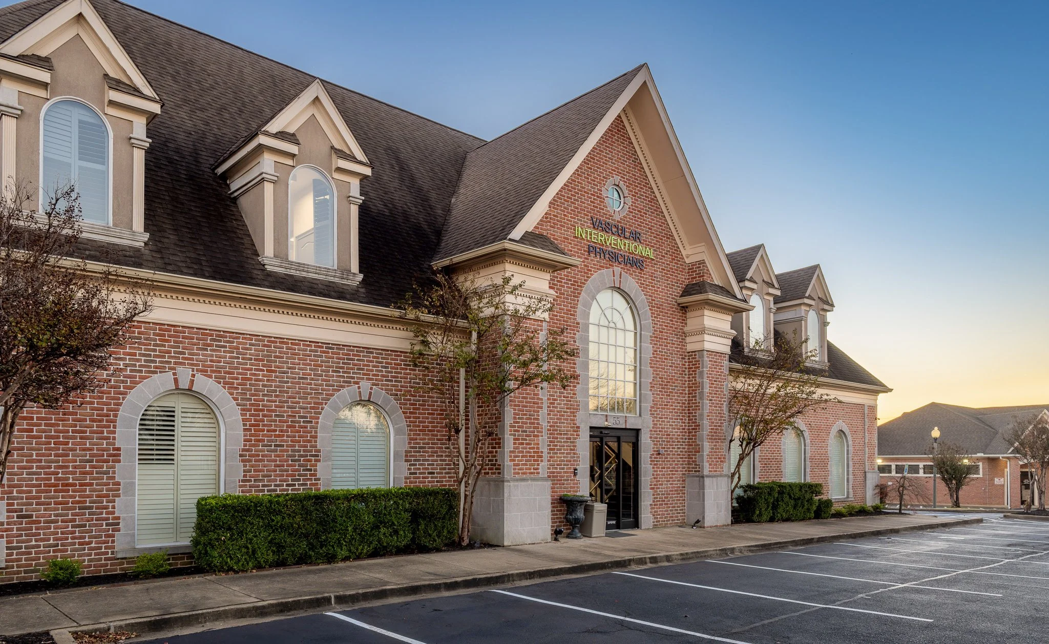 1 vip-southaven-13-printjpg_54181290252_o_H-2.jpg