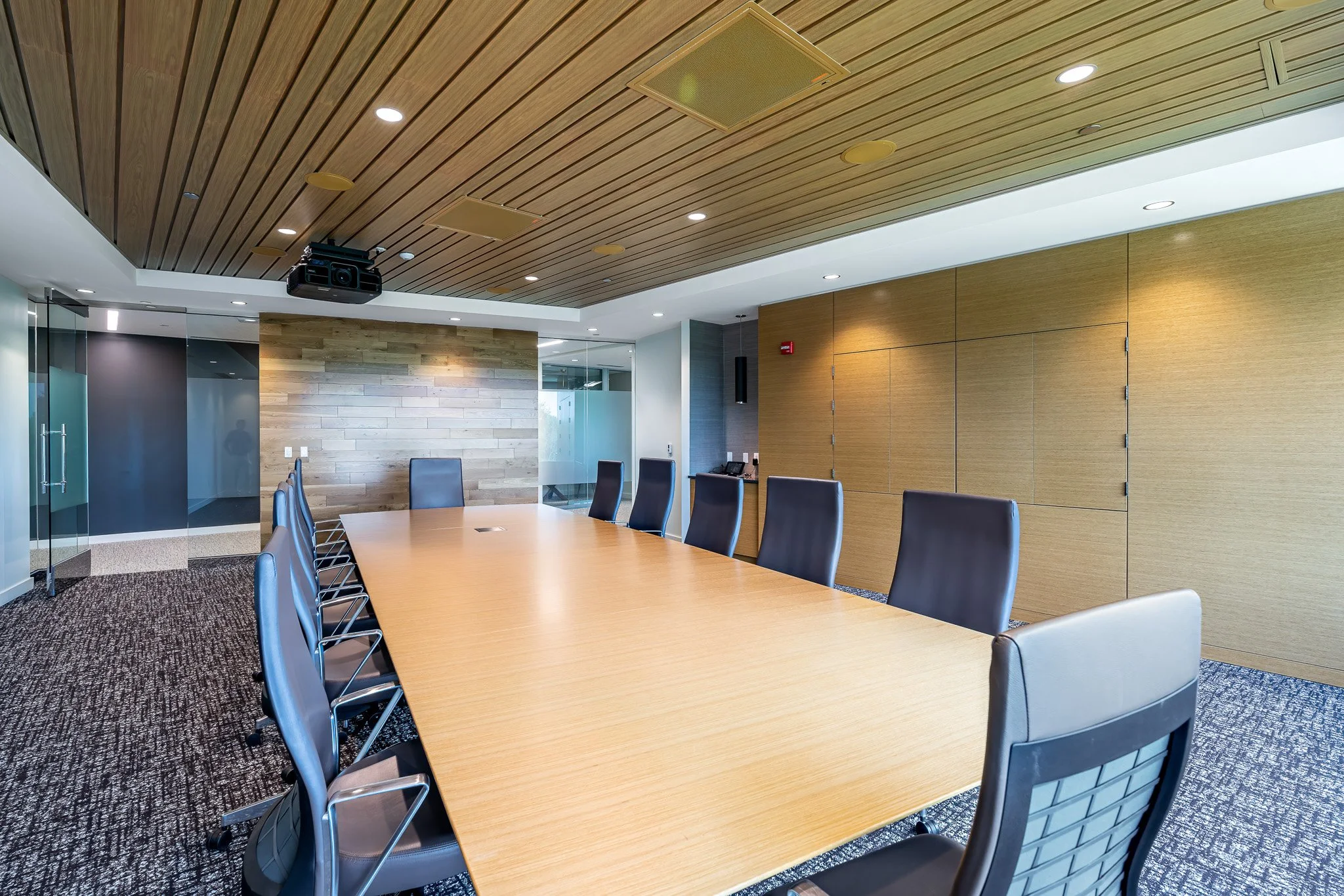 7 maa-offices-15-printjpg_53027930464_o_H.jpg
