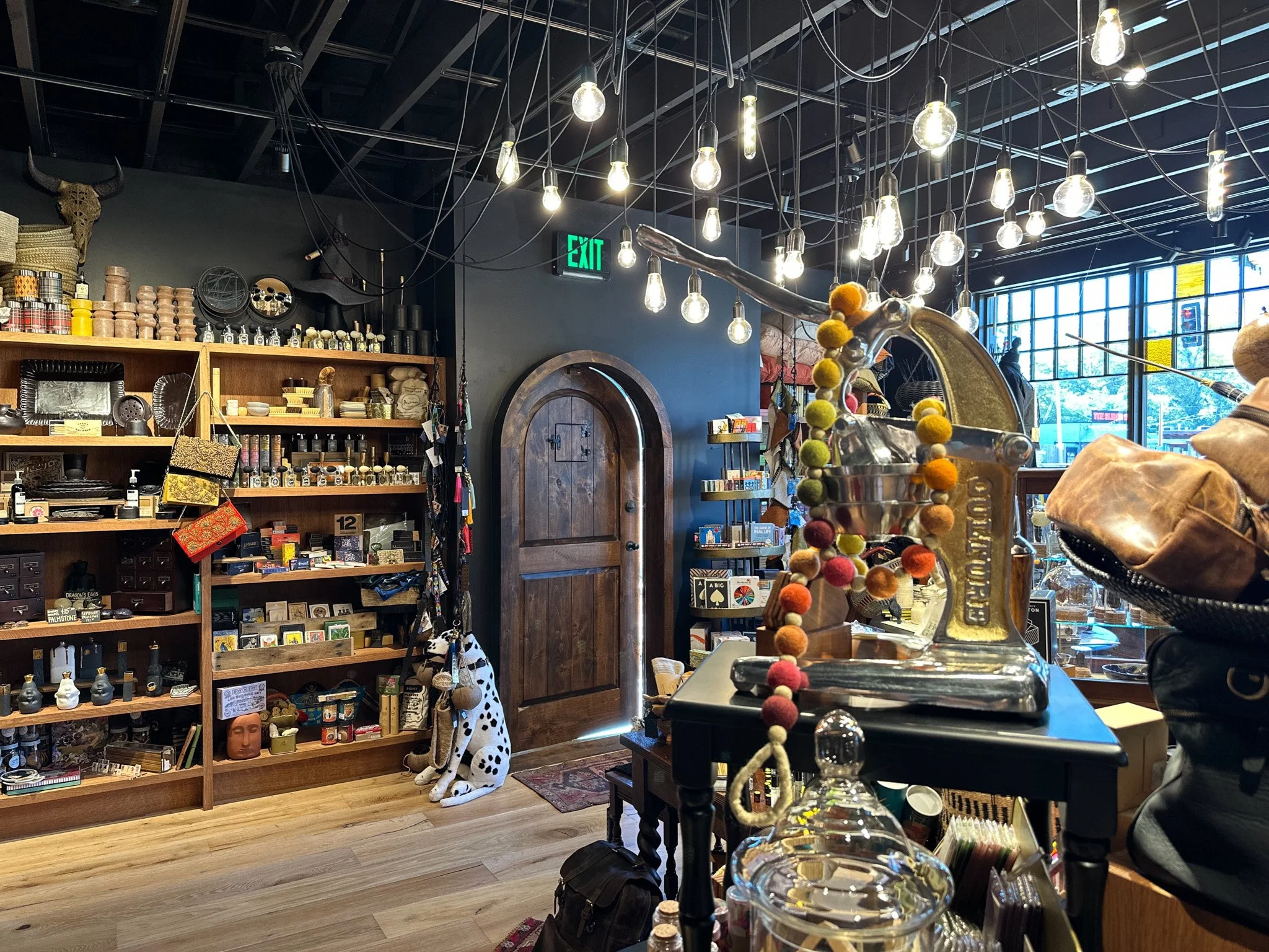 2 IMG_4843_H (1).jpg