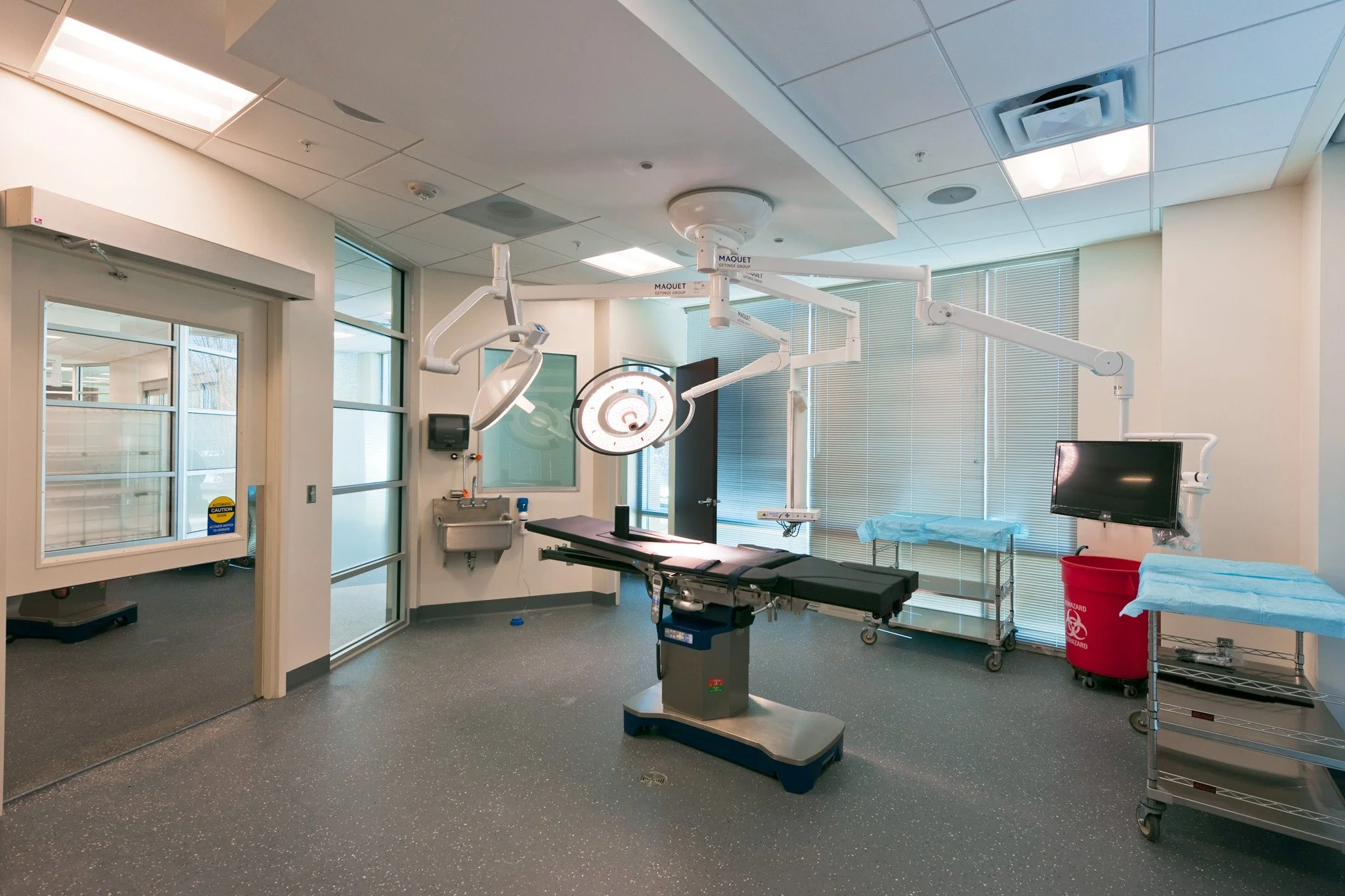 6 SmithNephew022112_110.jpg