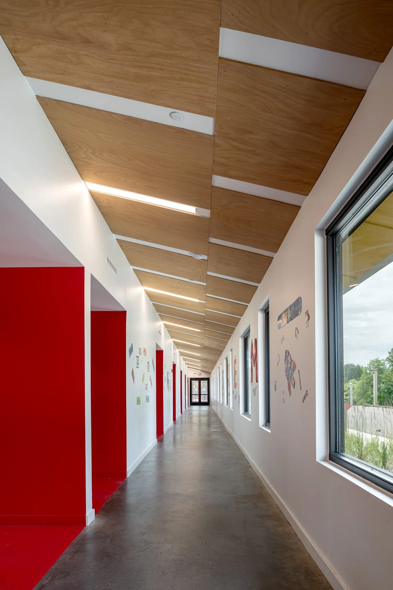 2 Girls Inc _interior 4.jpg