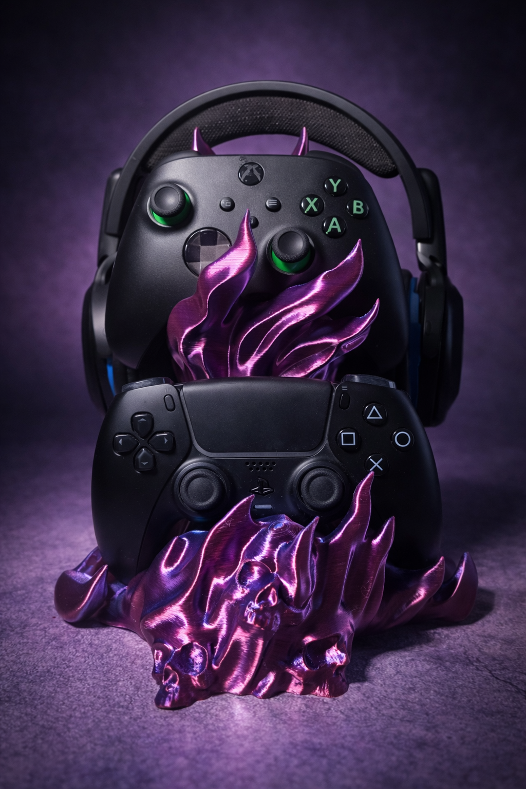 3D Printed Gaming Controller & Headphone Holder - Purple Blue Silk