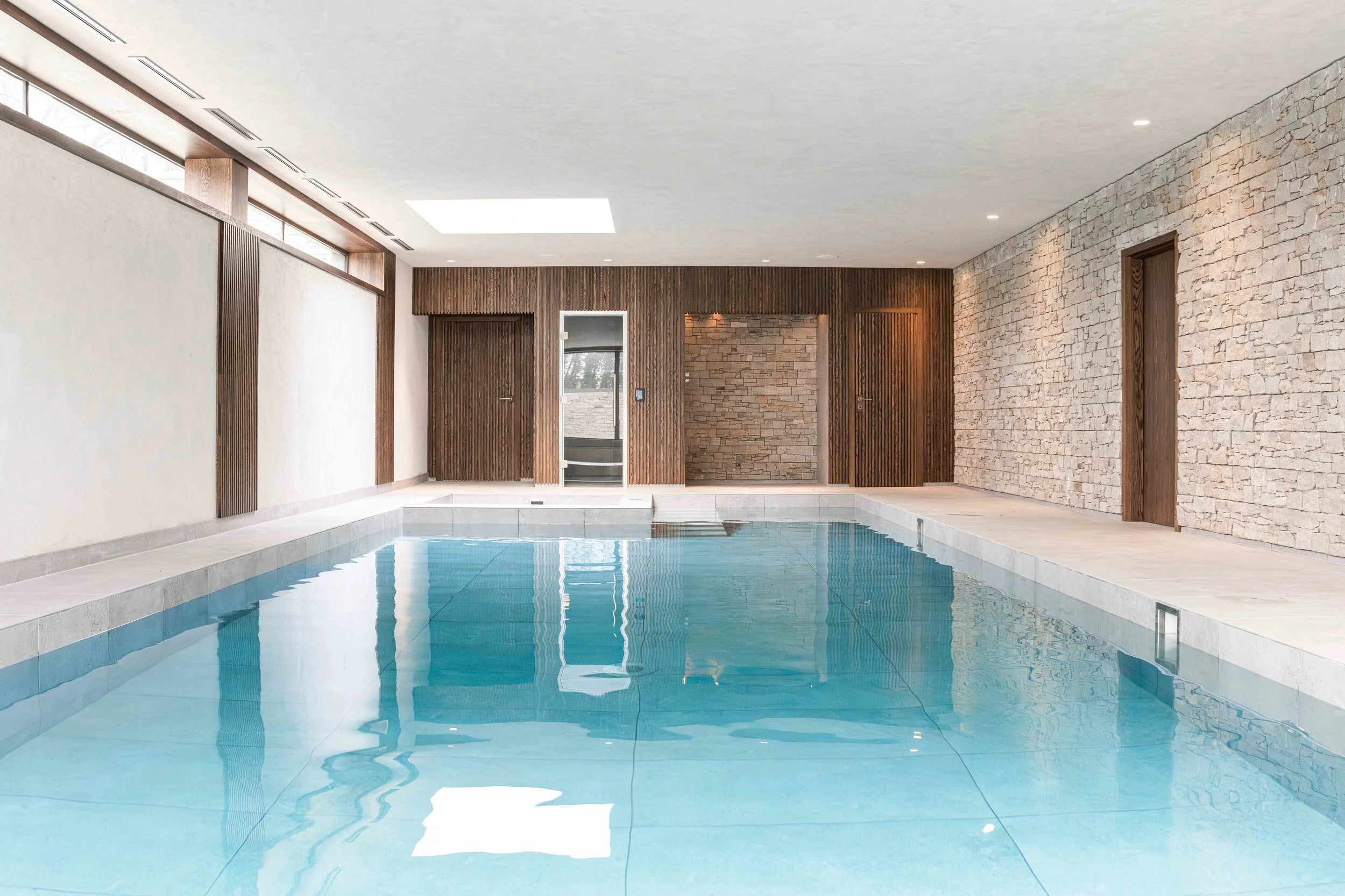 Electrician 2U-86.jpg