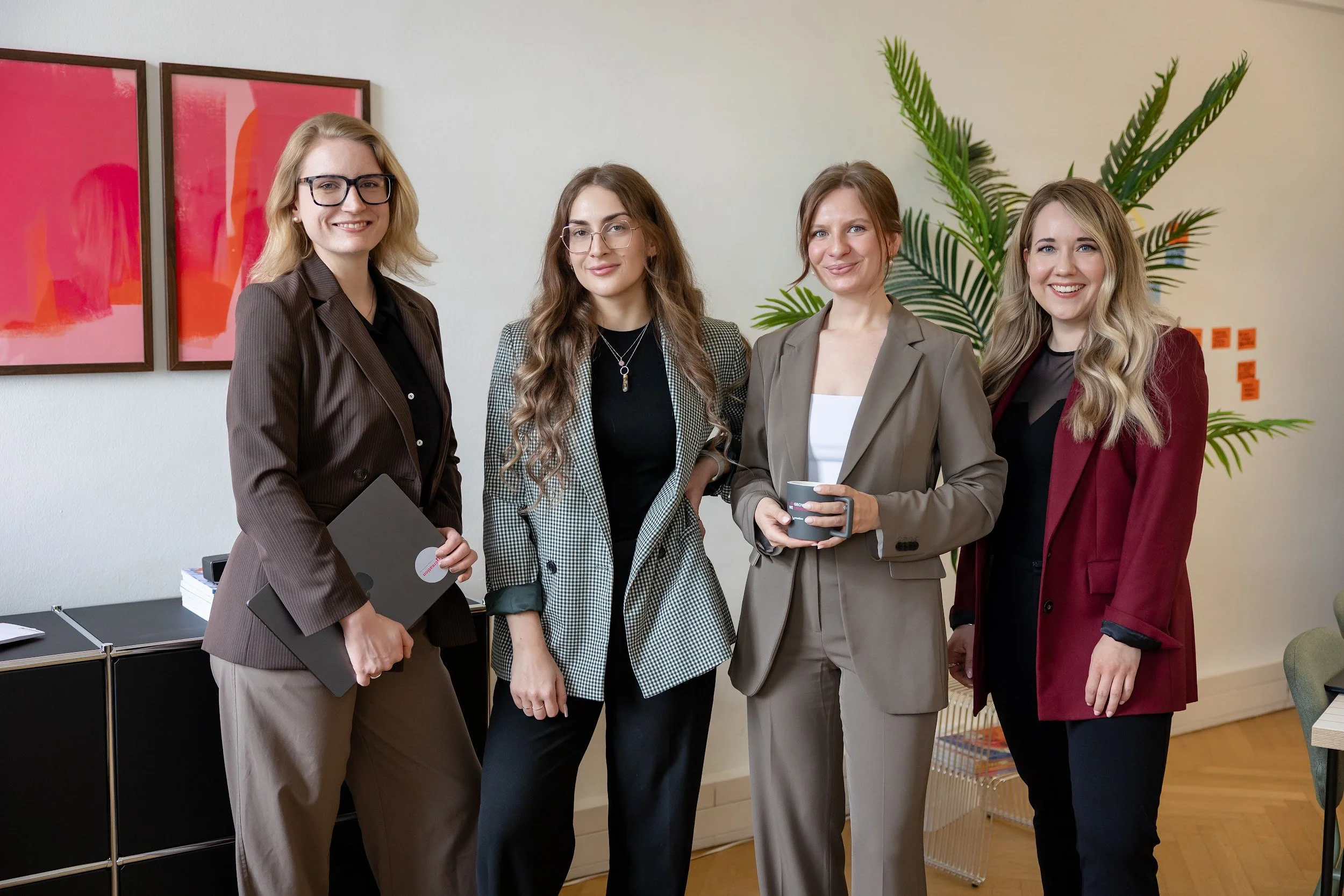 Team von jucreation, Juliane Superka, Josephine Arndt, Neele Kämpfert und Leonie Gröschner