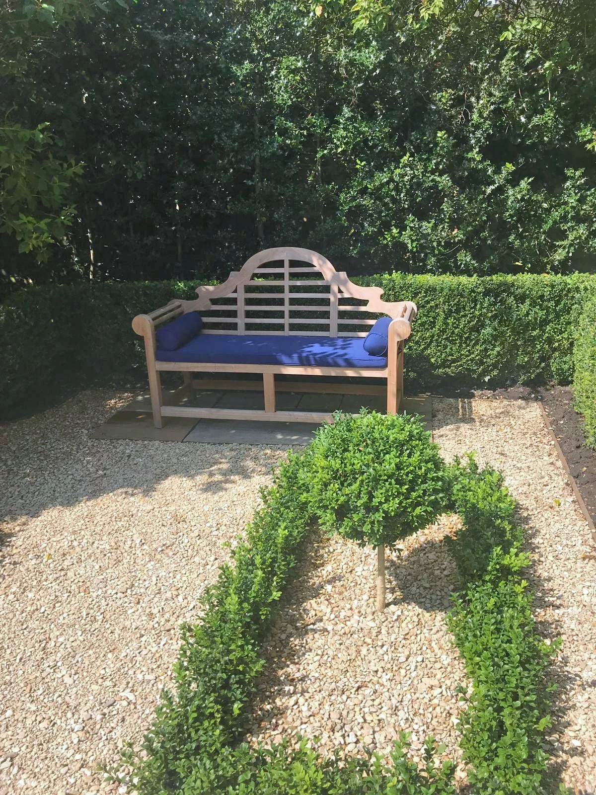 Town garden design structured planting contemporary layout
