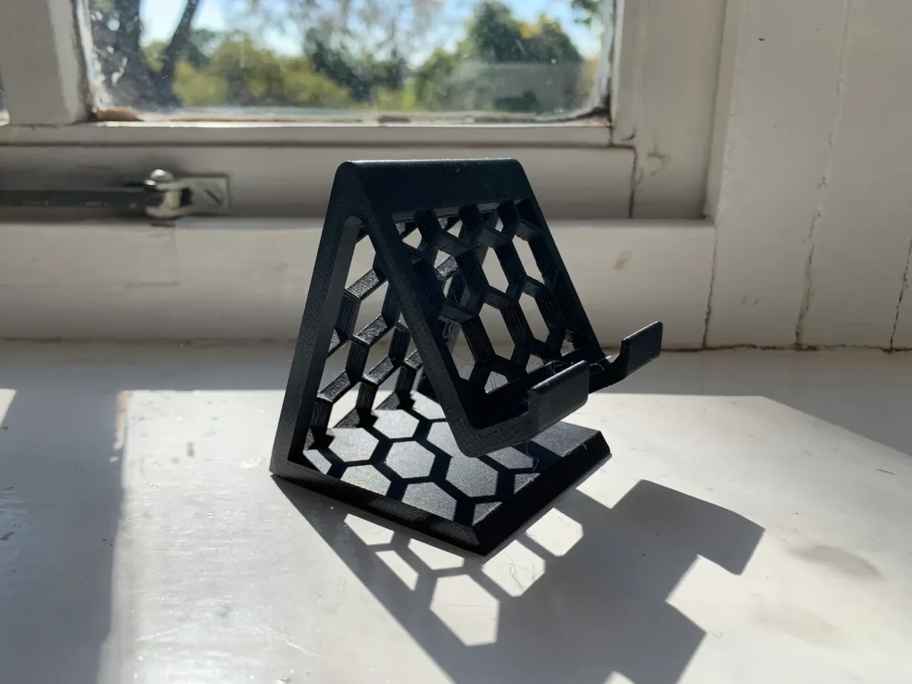 HexTech Phone Stand