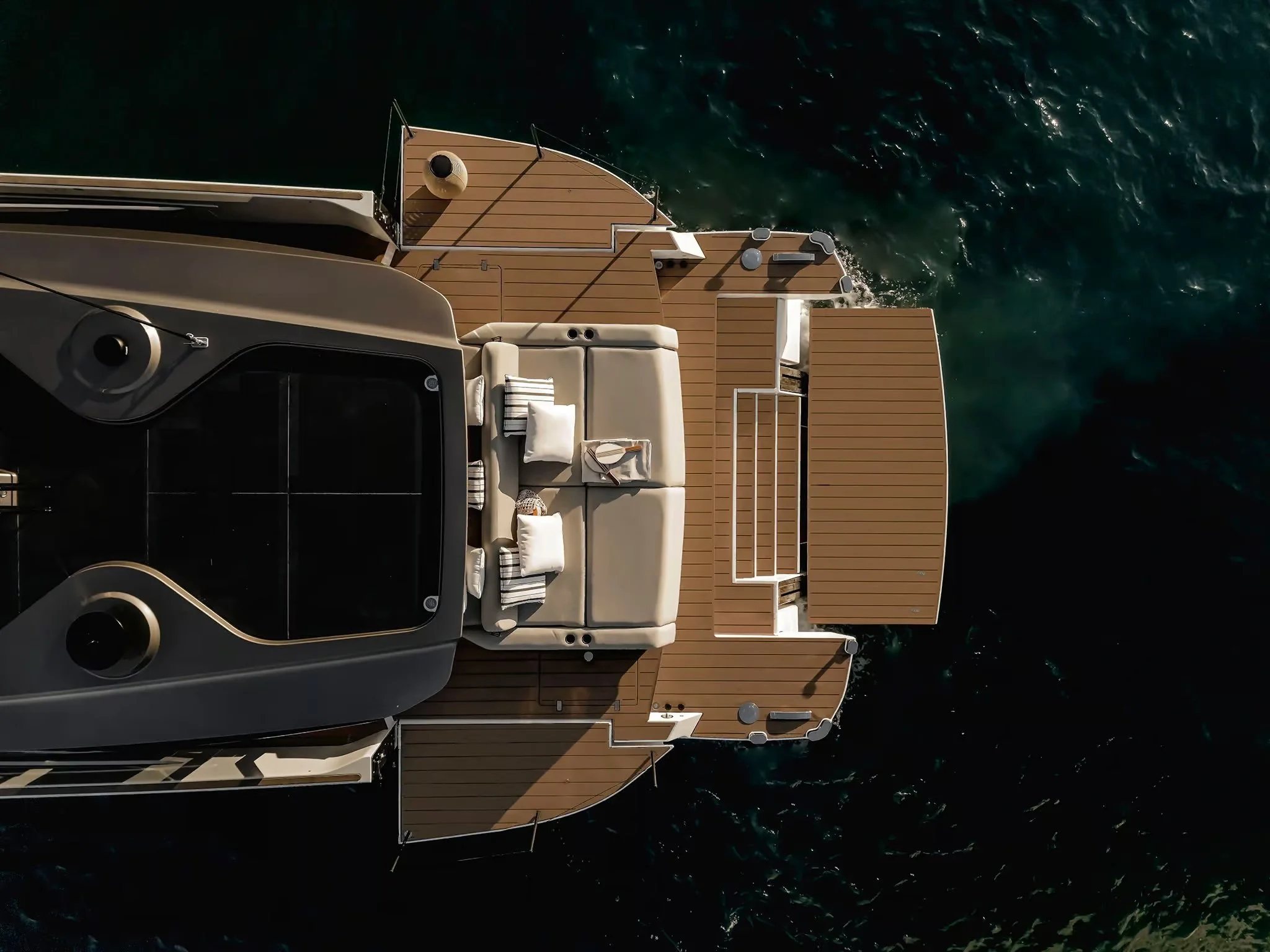 Azimut Seadeck 6: The Floating Island That's Rewriting the Rules of Sustainable Cruising