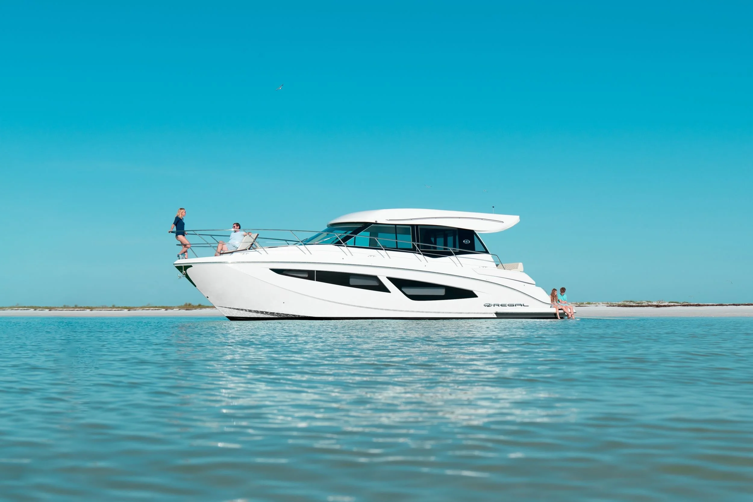 Regal 42 Grande Coupe: Where Open-Air Living Meets Yacht-Level Refinement