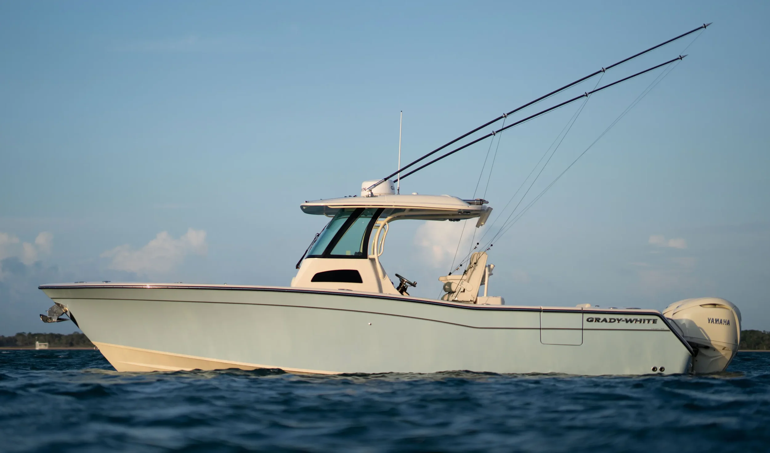 Grady-White Canyon 306: The 30-Footer That Punches Above Its Weight