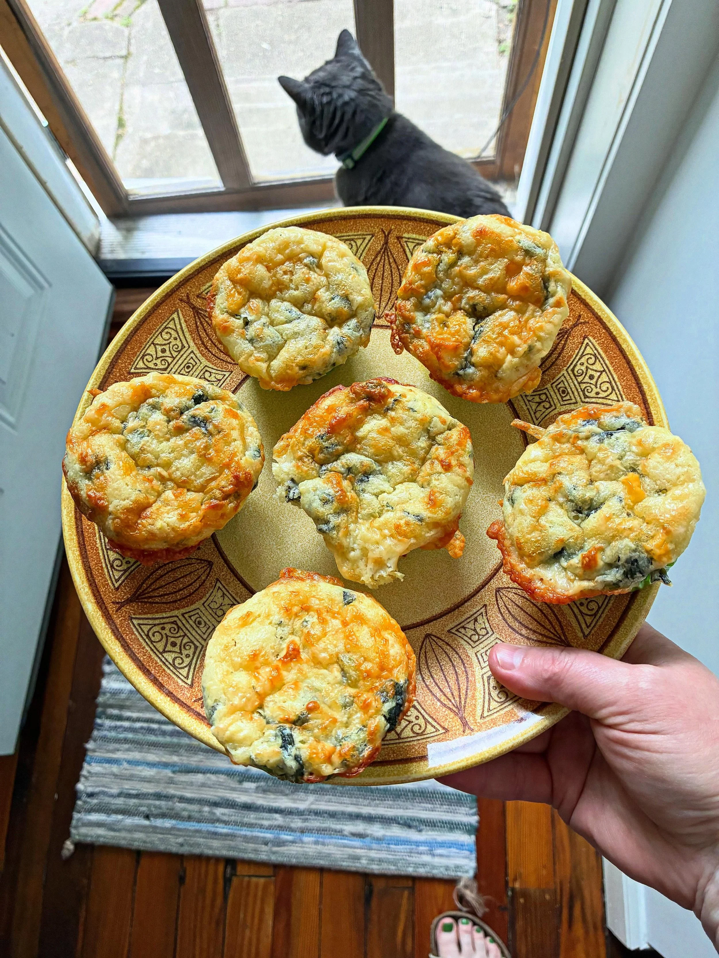 All these showers bringing out the May flowers
🌱Been on a muffin kick lately- these Florentine Muffins from @emcdowell&rsquo;s Savory Baking are just the thing for a weekend breakfast
🍝 Took myself out to dinner @fiorellaphilly and the Raviolo al U