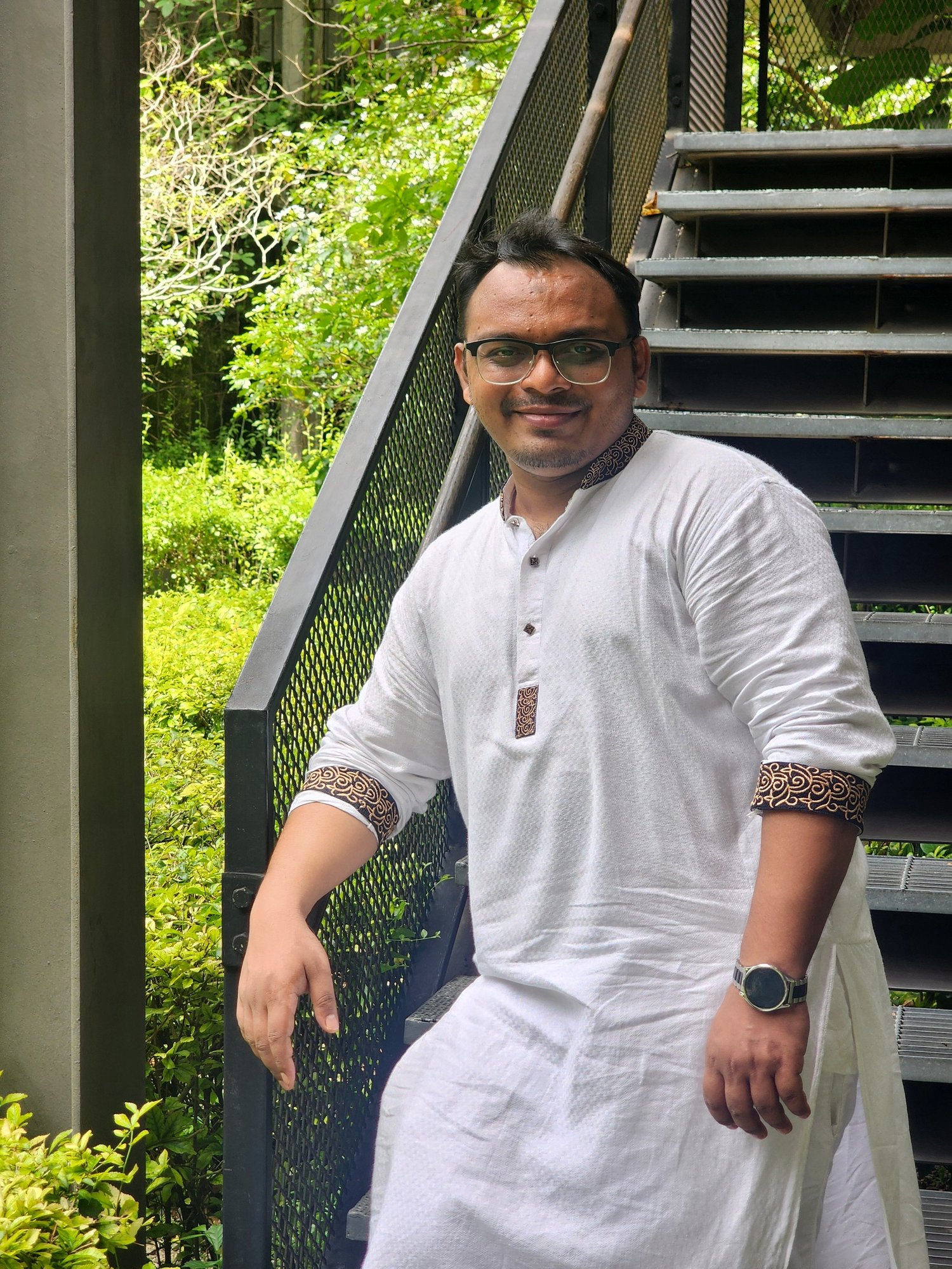 Dr. Saif Ahmed, researcher in AI adoption and digital transformation