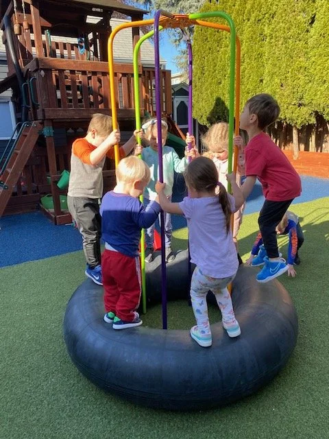 Children-led playing at Beaumont Children's Center bilingual Chinese preschool in Portland, Oregon