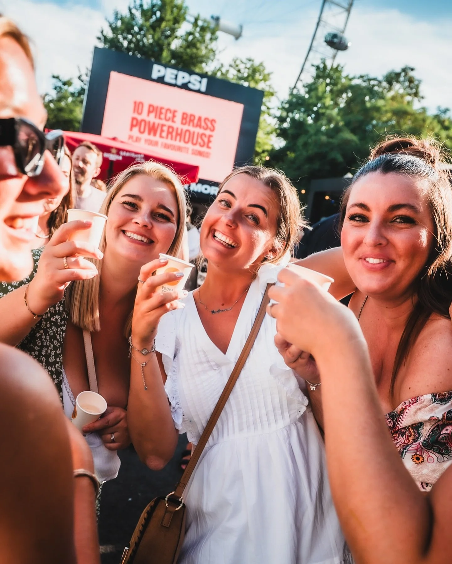 We love to party! 🥳

Hen do, birthday bash, catch-up with friends, or that much-needed post-work debrief. Whatever the occasion, celebrate it with us 🎉🍾

Entry to the main area is FREE! And we have a selection of tasty street food vendors to tickl