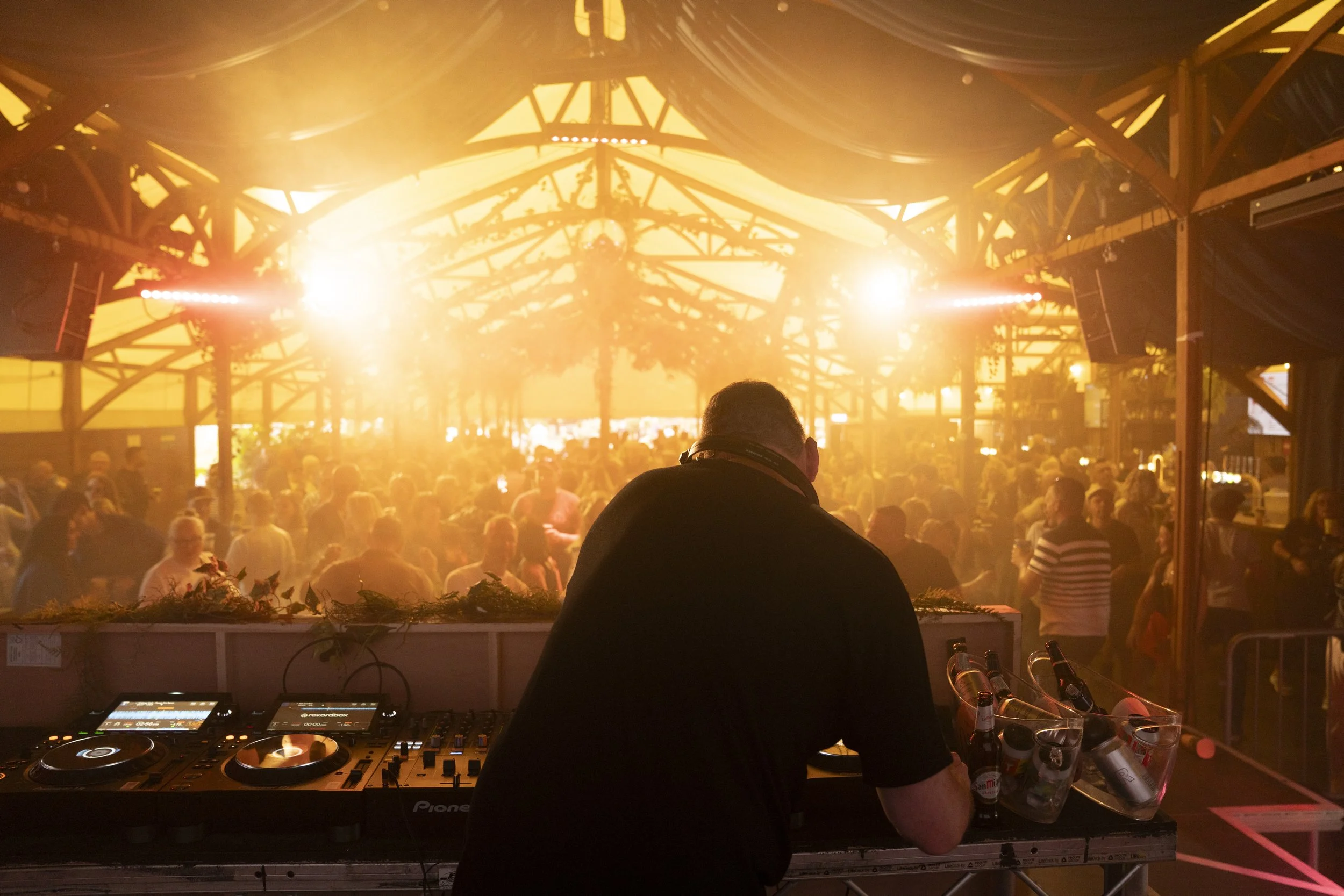 ALL EVENTS — Between The Bridges | Open Air Beer Garden | Street Food ...