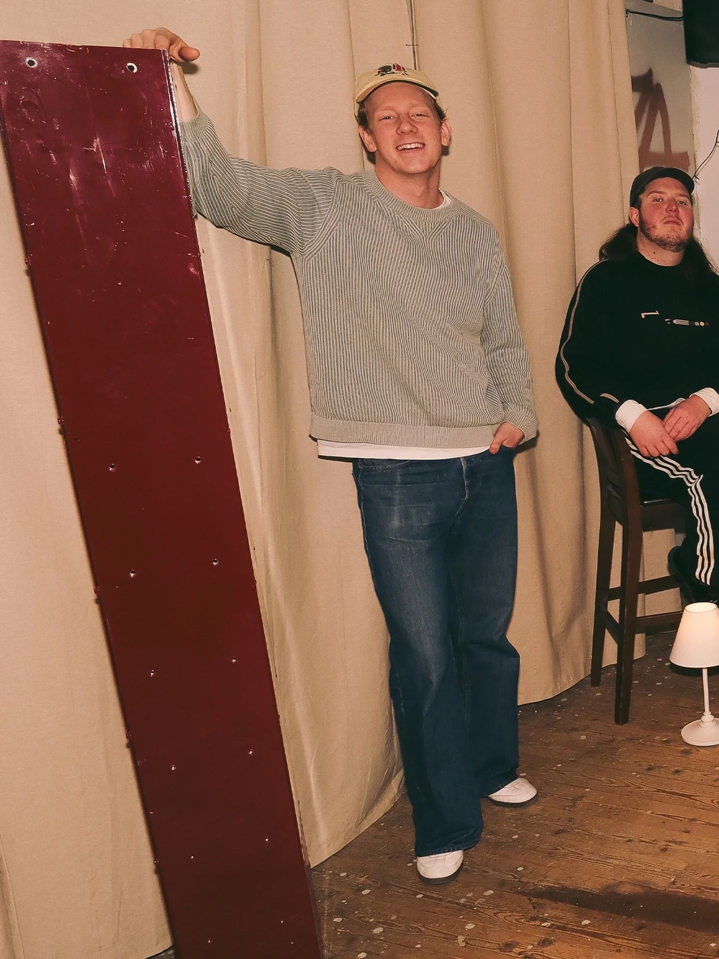 TEATER TIGERLILJA 2026

fr. v.
Truls
Harald
Ella
Felix
John
Elias