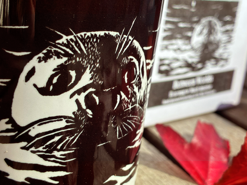 Matt-Made Art - Seal coffee mug - detail.png