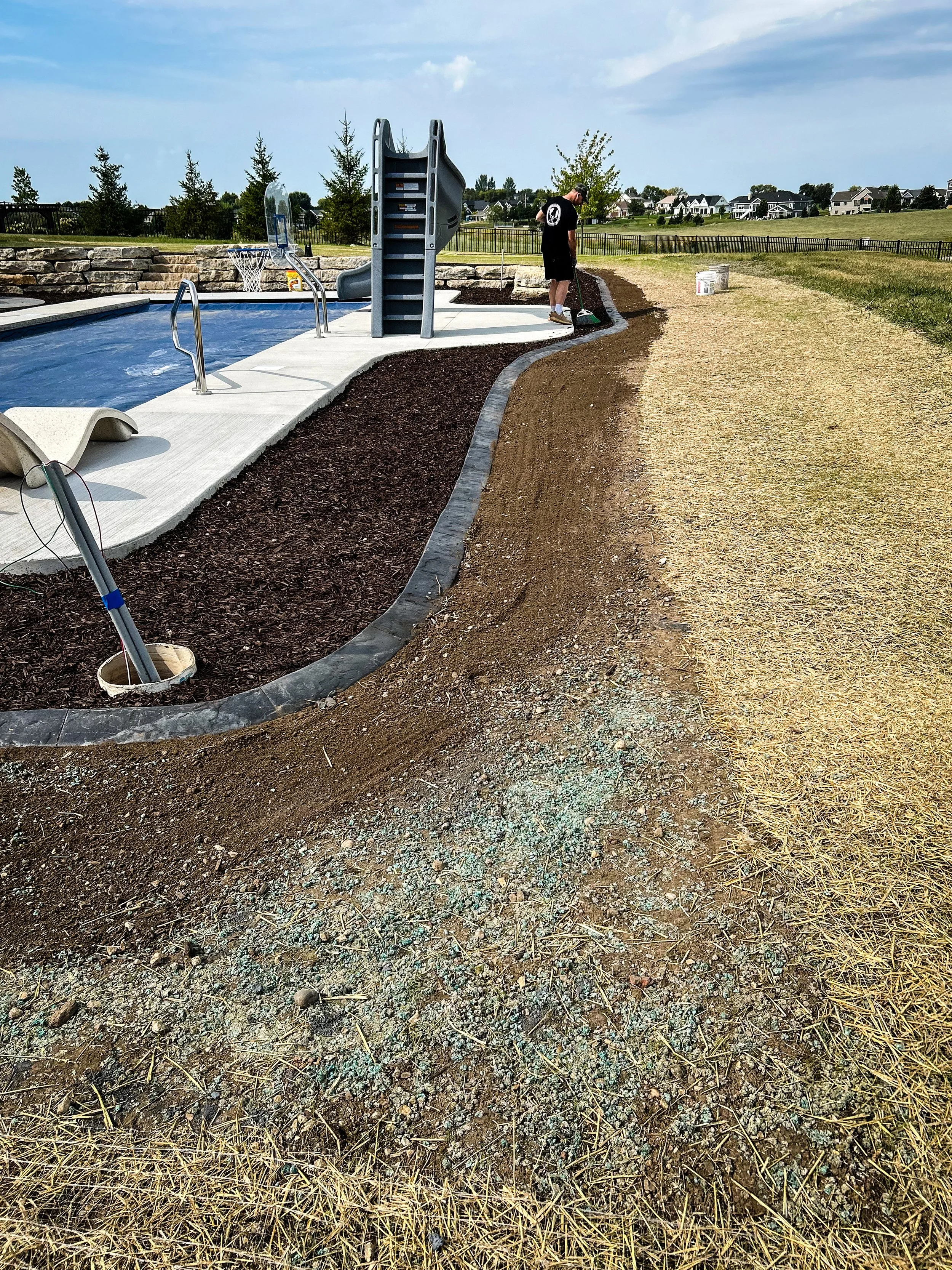 Concrete Curb 10.jpg