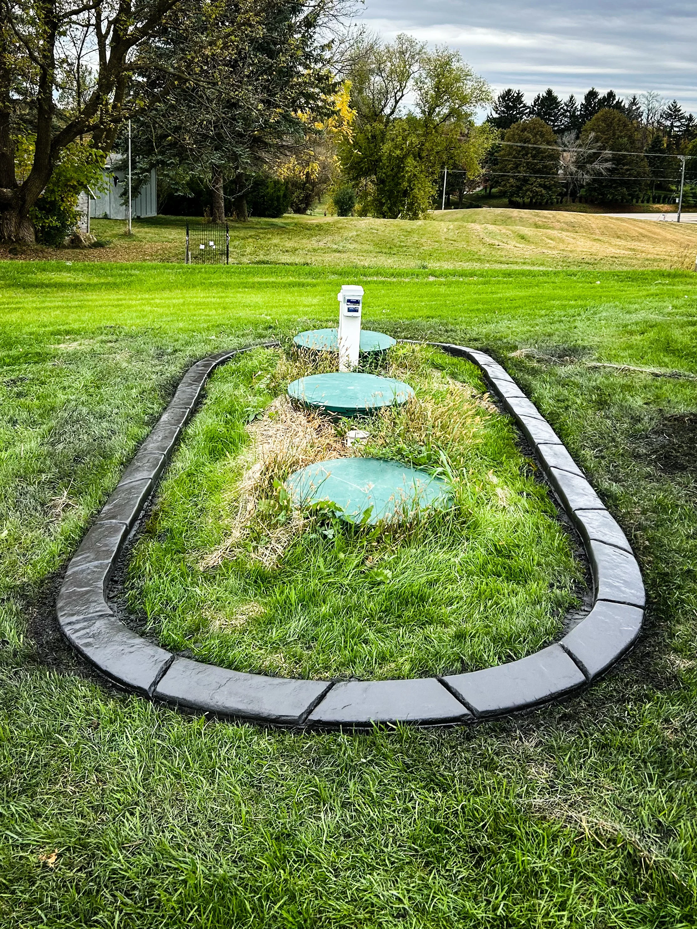 Concrete Curb 20.jpg