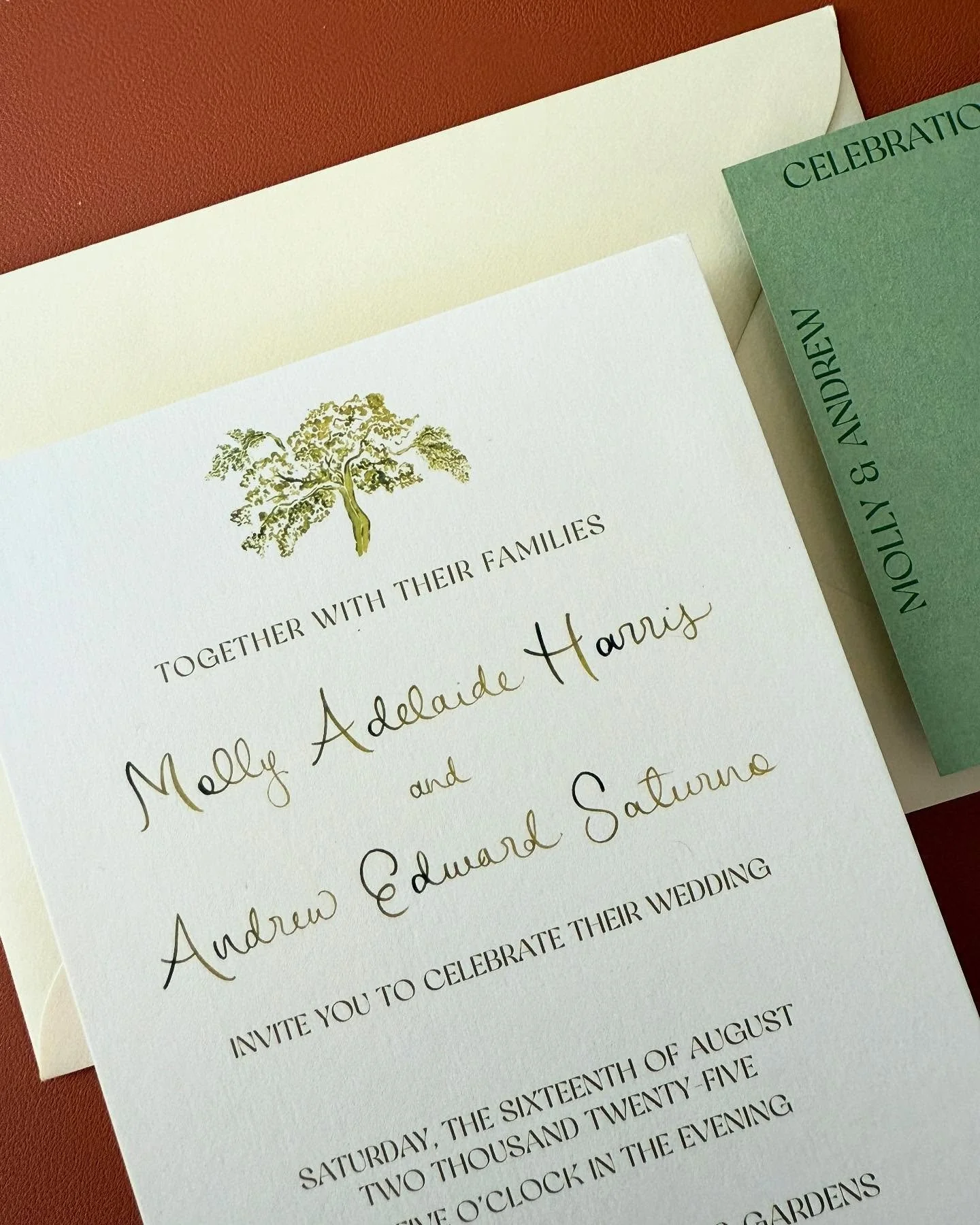 Shades of green for a late summer wedding in the Chicago Women&rsquo;s Park &amp; Gardens!