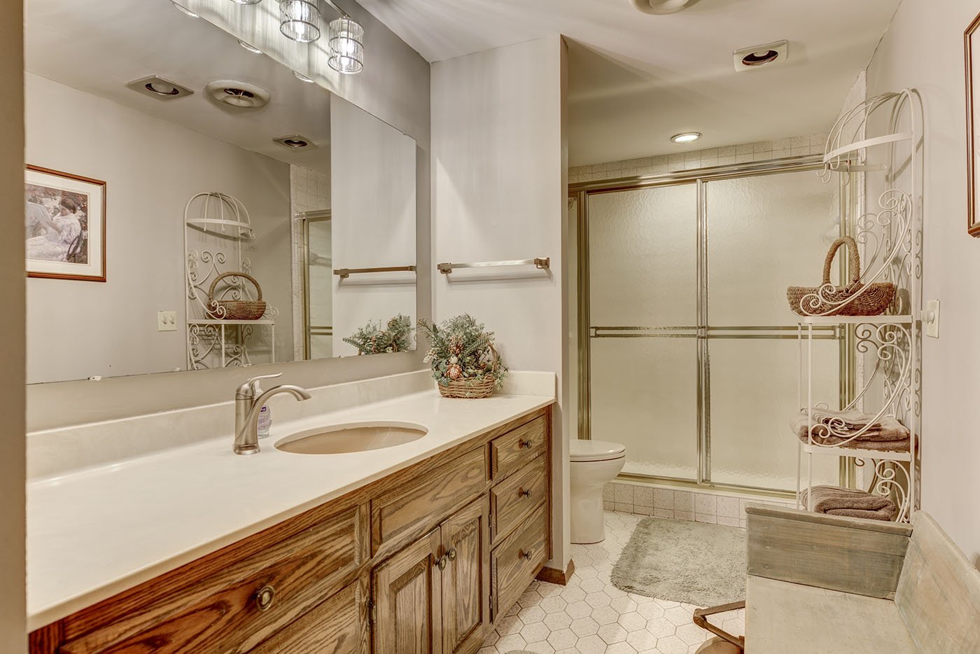 Sycamore Springs TN 3 bath airbnb near nashville.