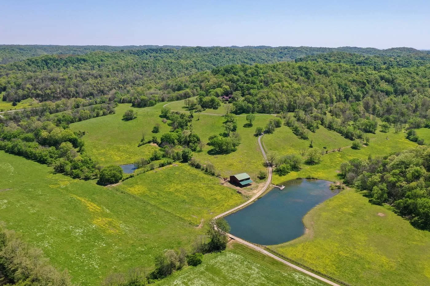 Sycamore Springs TN large farm wedding venue near nashville.