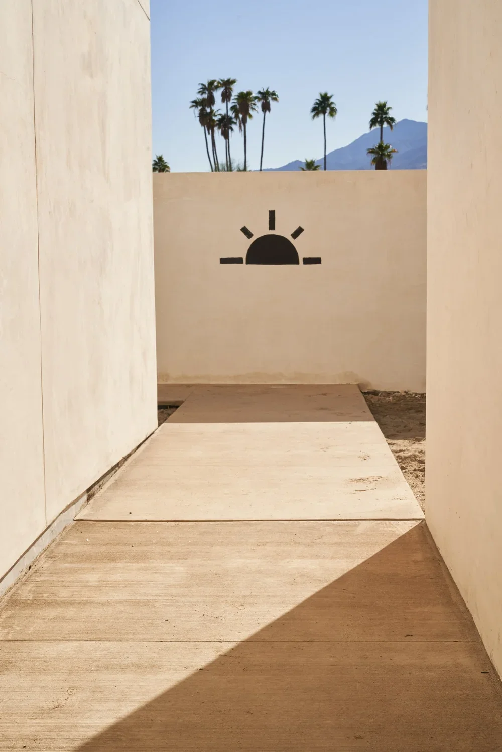 Drift Hotel - Palm Springs, CA. Murals.