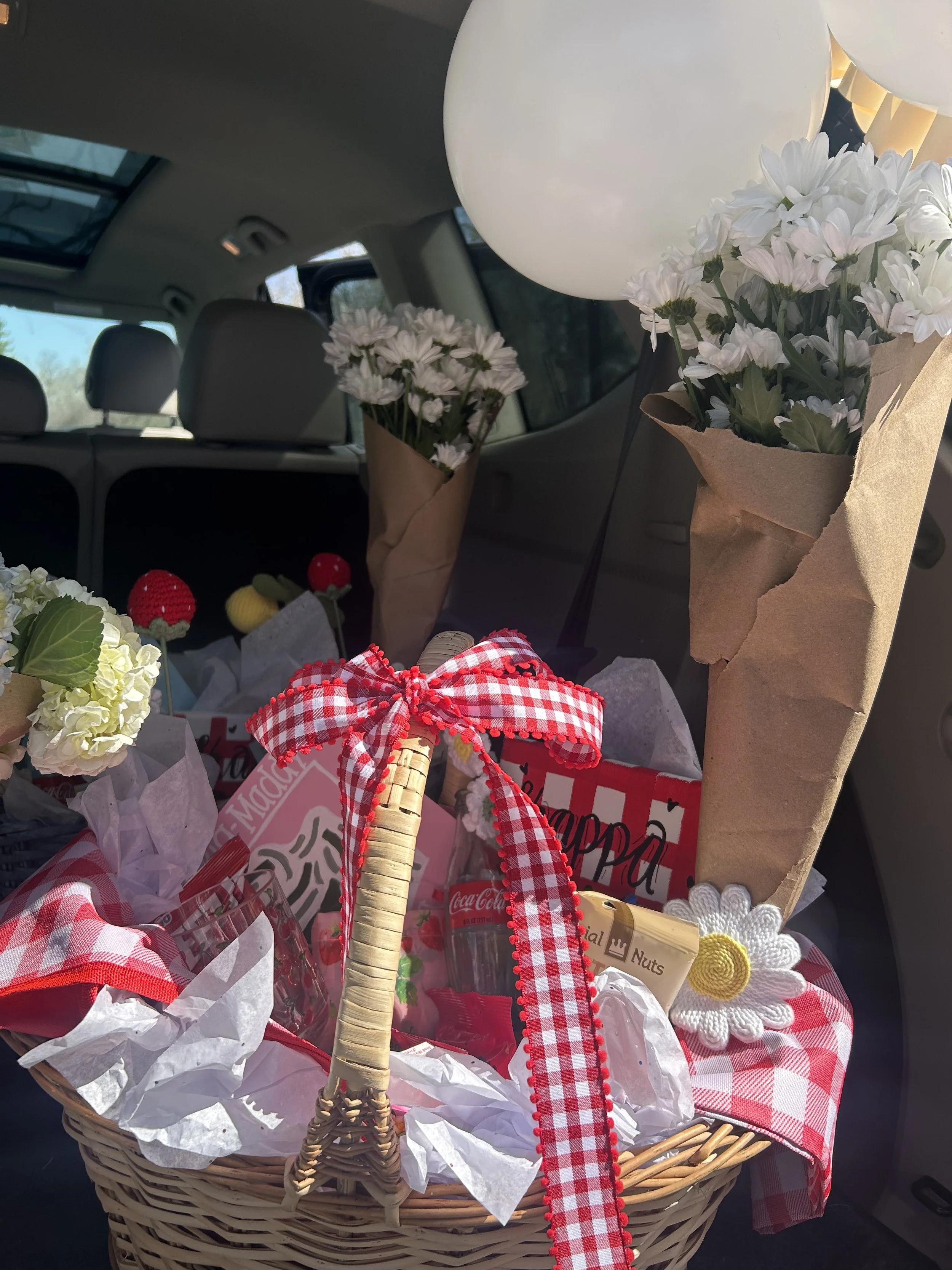 big-little picnic themed basket