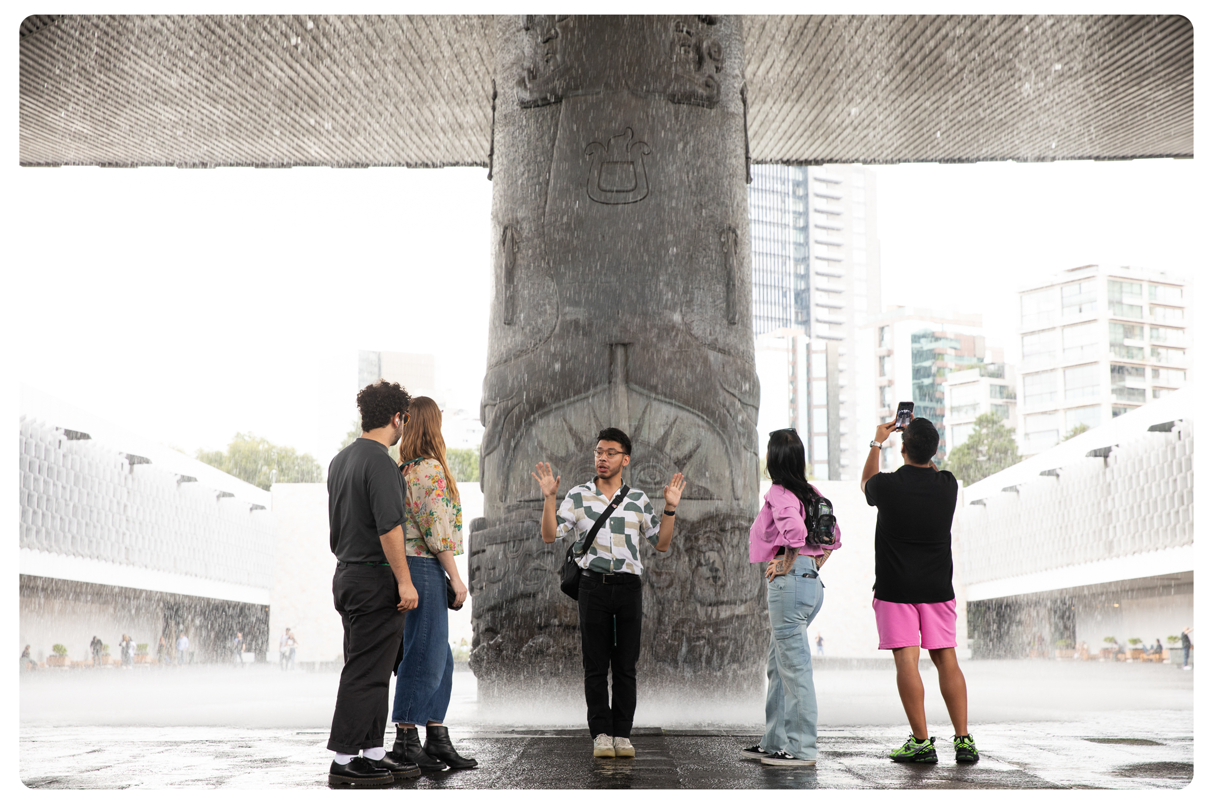 Carlos introduces the tour to new guests at the Anthropology Museum.