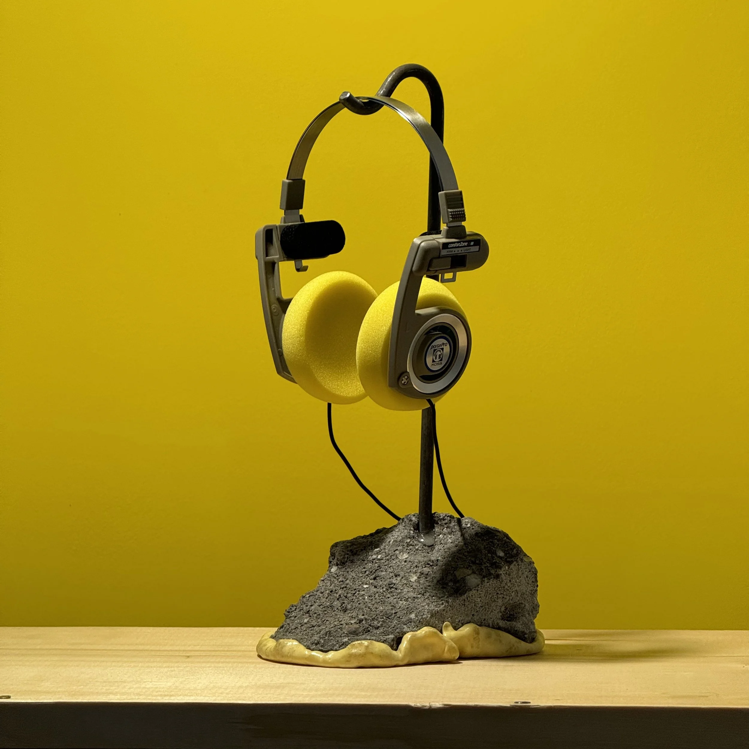 Porta Pro: Mellow Yellow, 2024