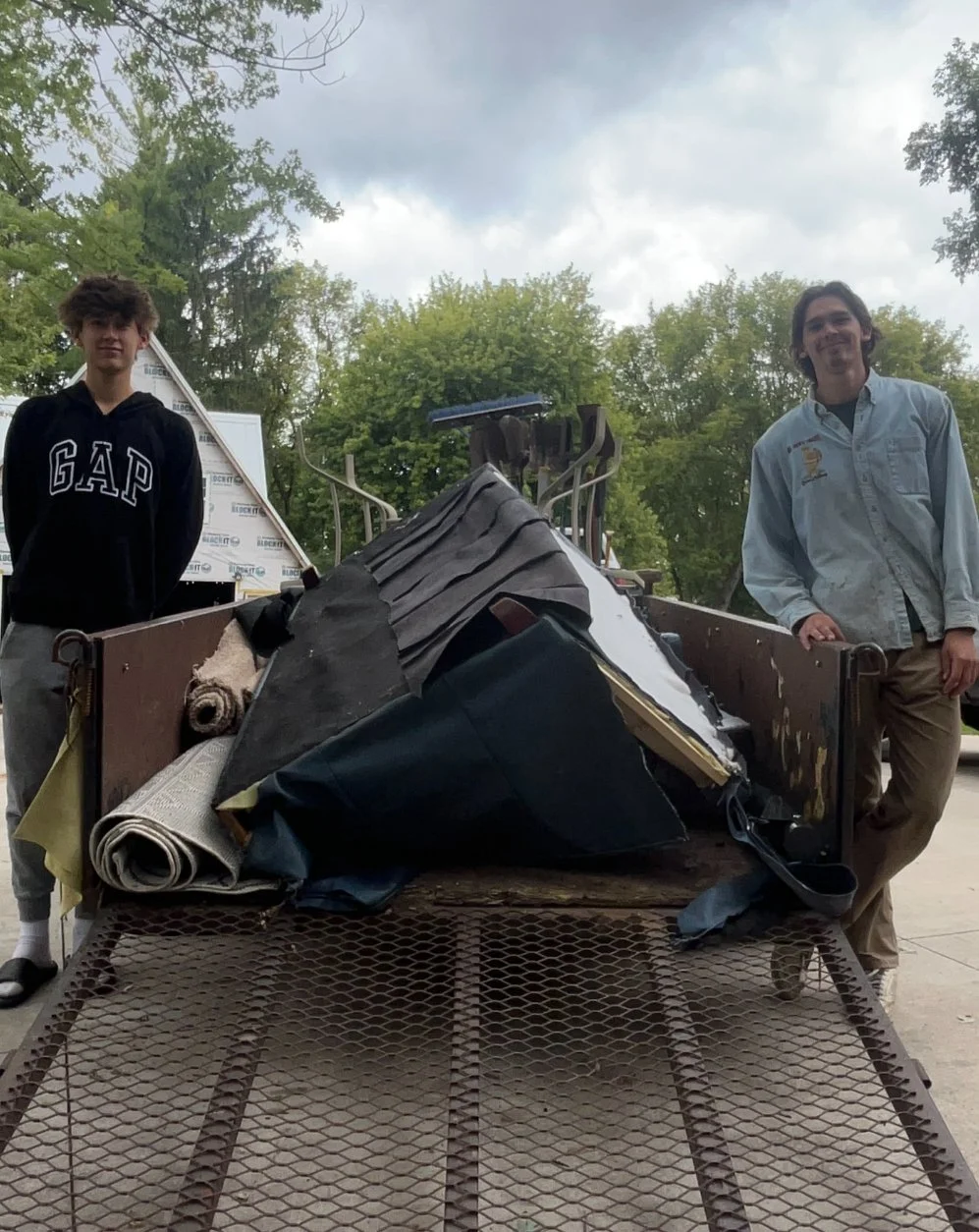 Clutter Crushers Junk Removal Owners