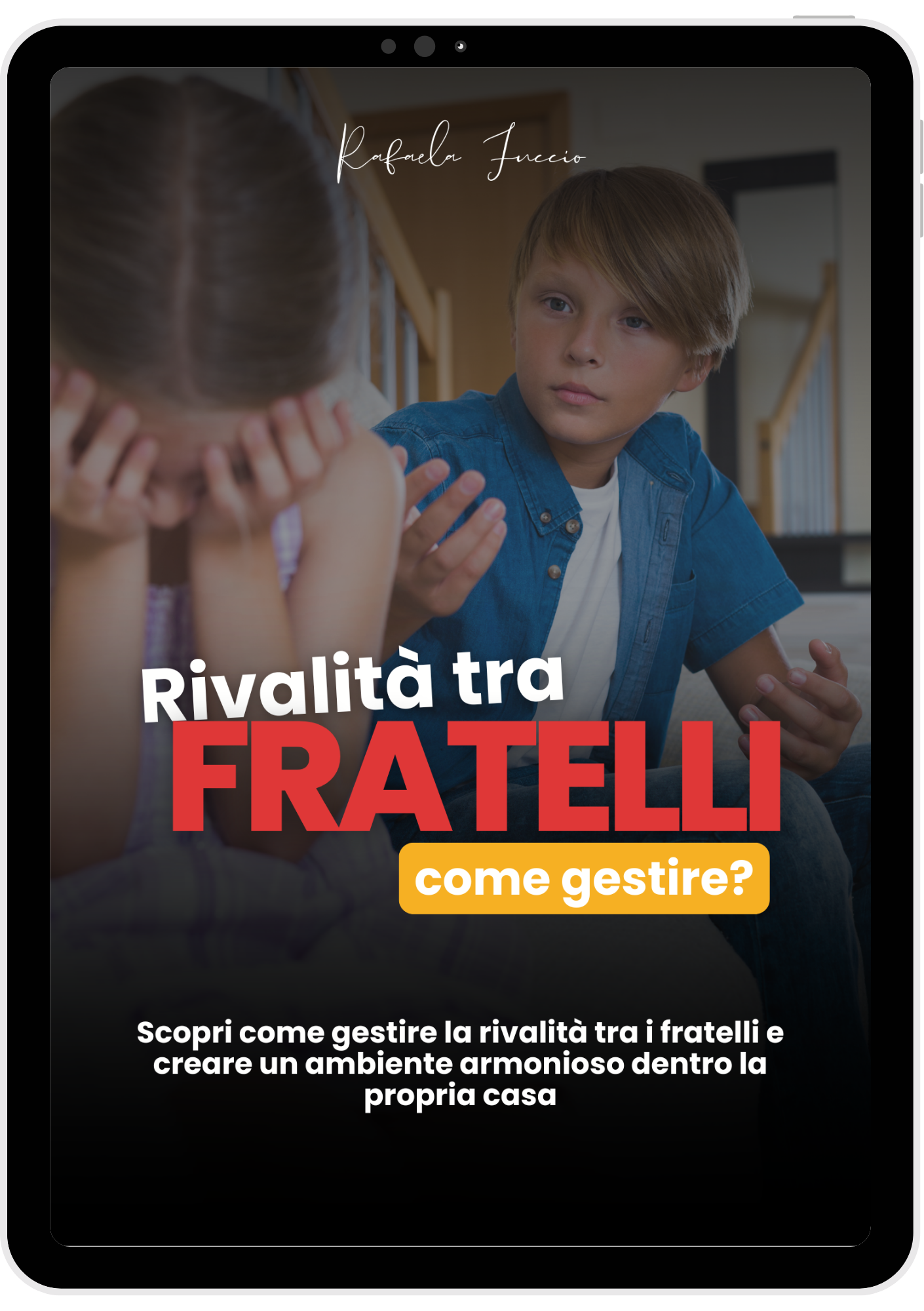 Immagine di due bambini, un maschio e una femmina, coinvolti in una discussione o conflitto in una casa.