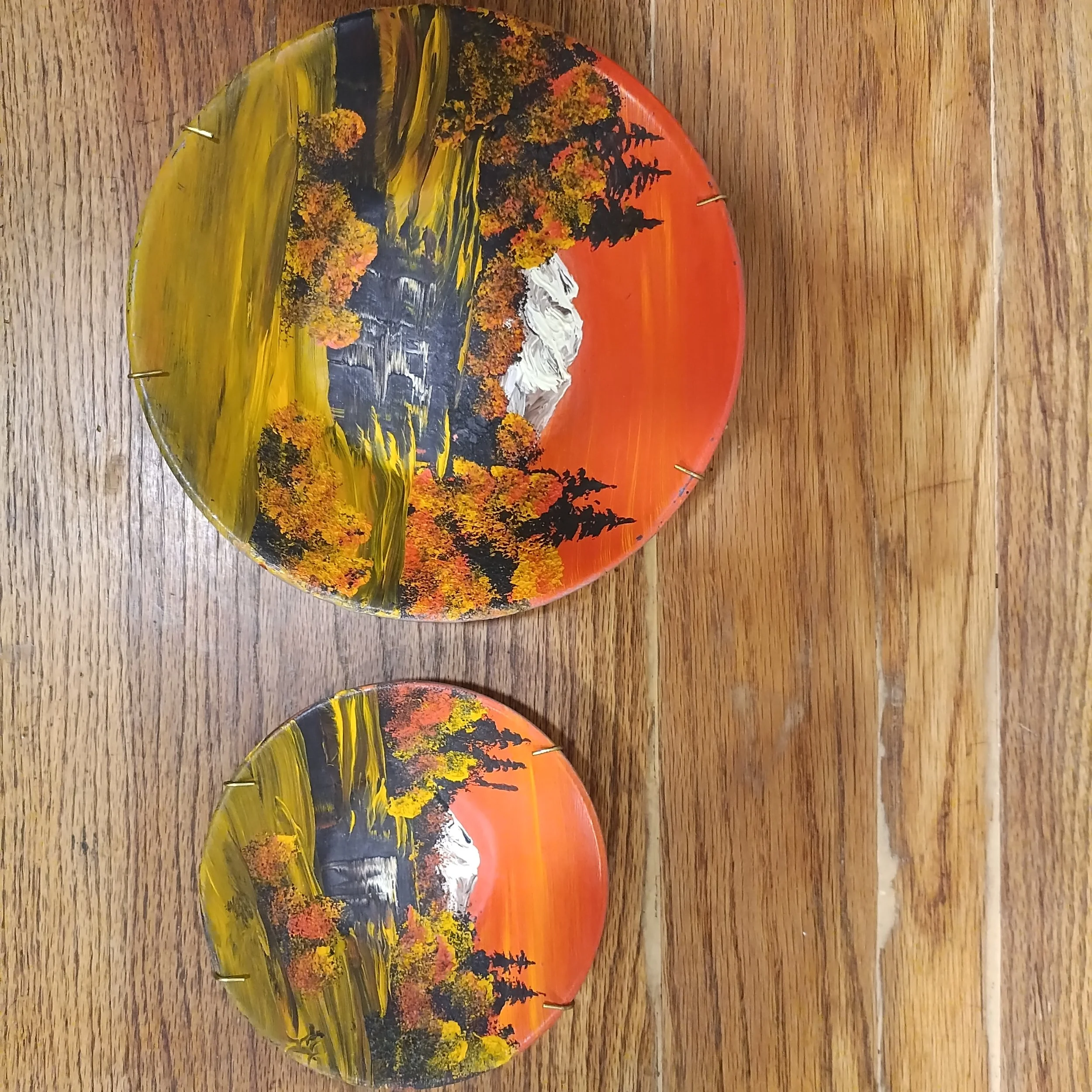 Vintage Gold Pans Northwest Scenes Hand Painted in Oils Alaska Scene