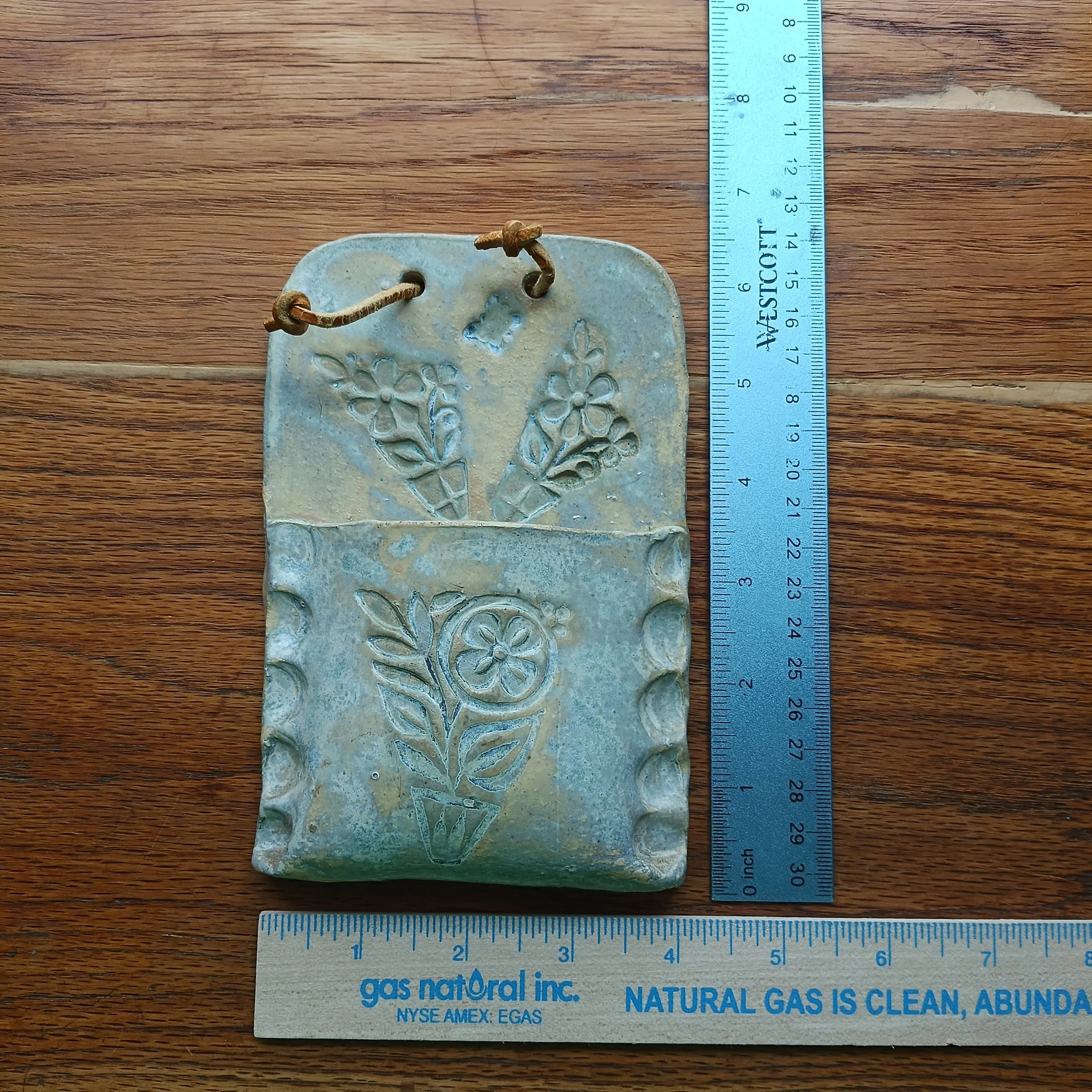 Studio Pottery Pocket