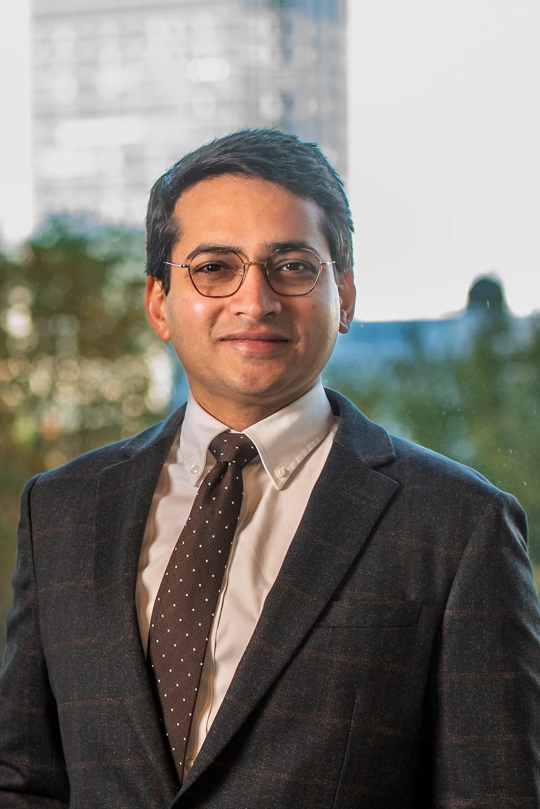 Headshot of Viraj Deshmukh