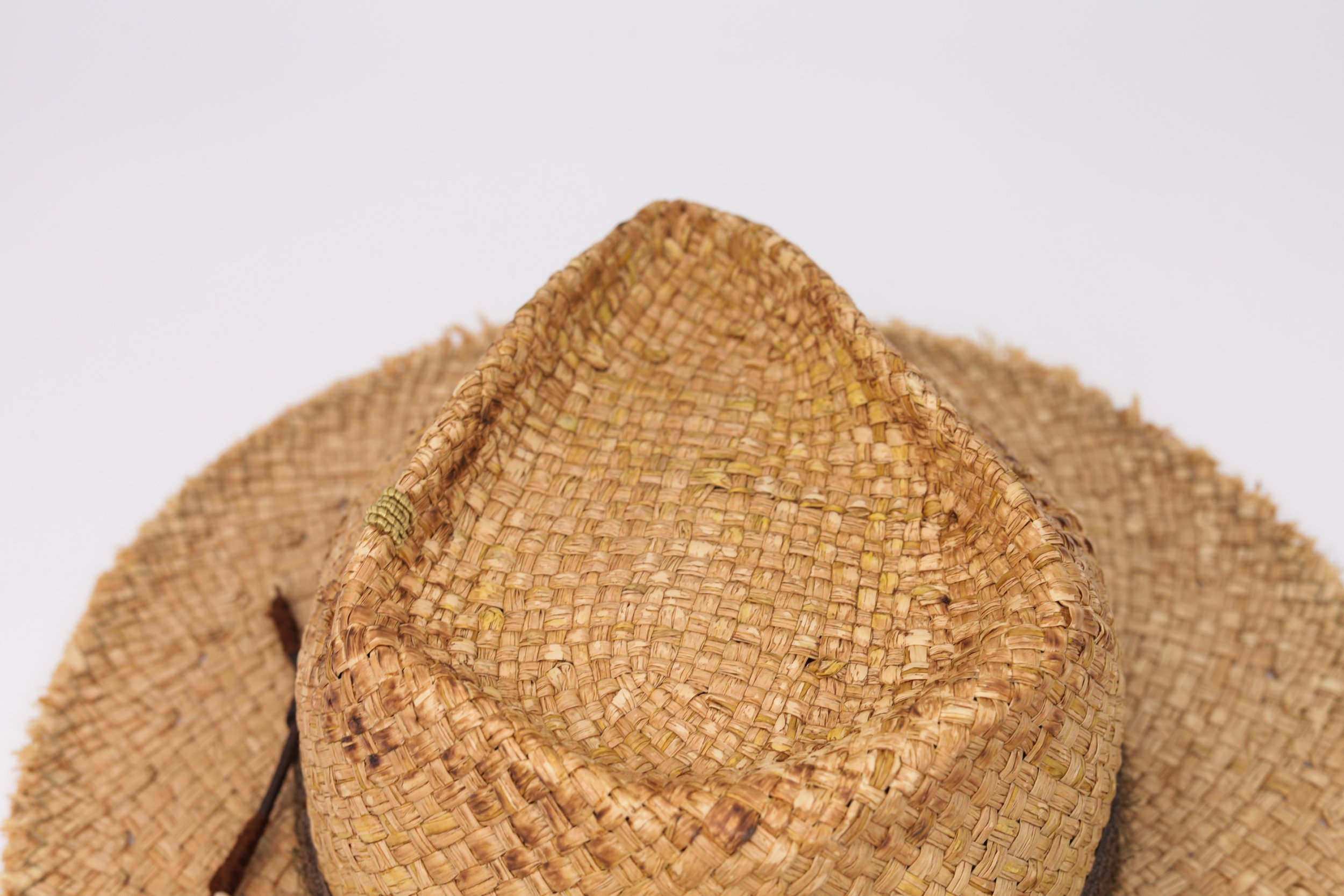 BE BOSS RAFFIA 10.JPG