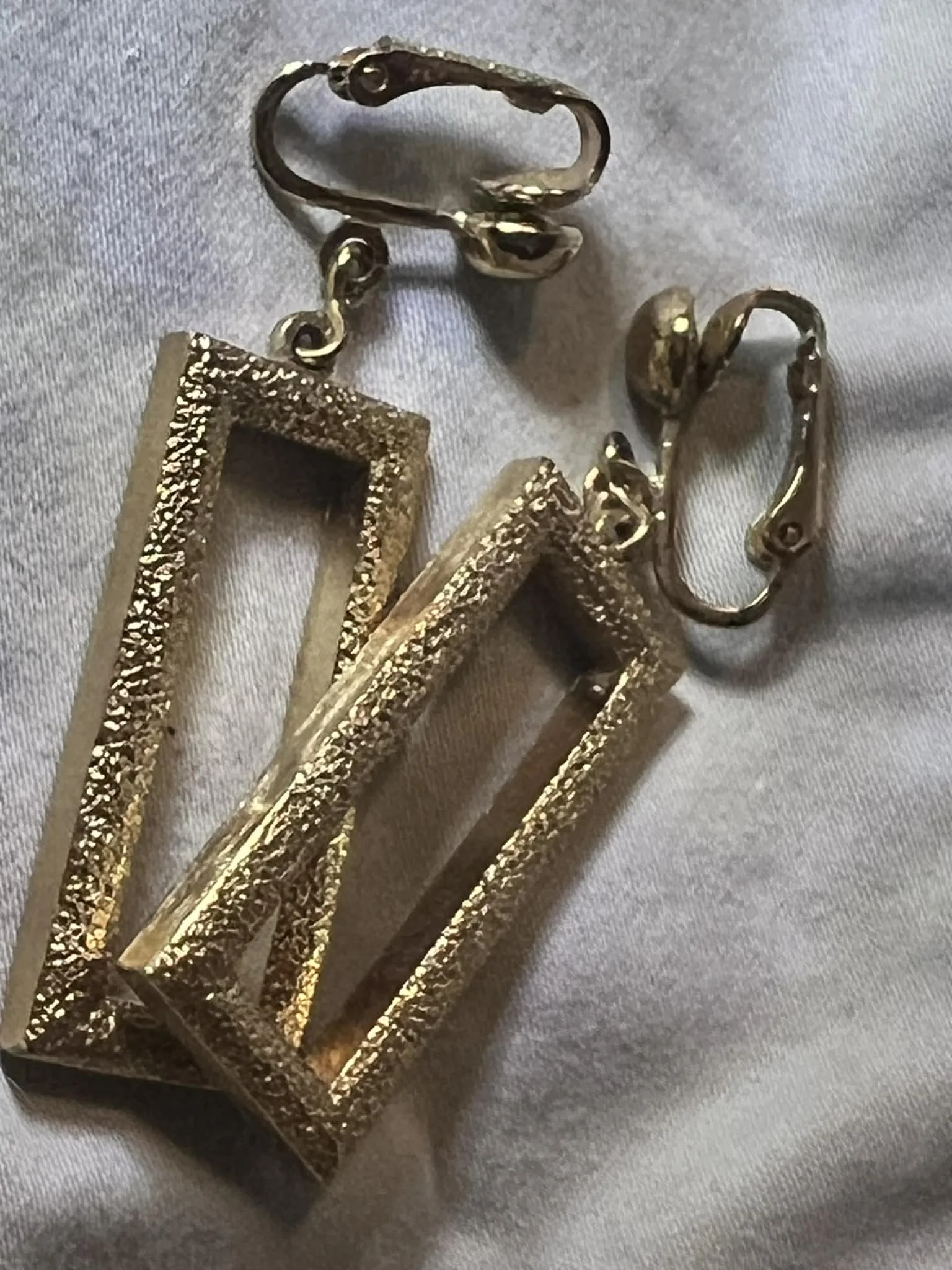 Vintage Saraha Coventry Clip Earrings