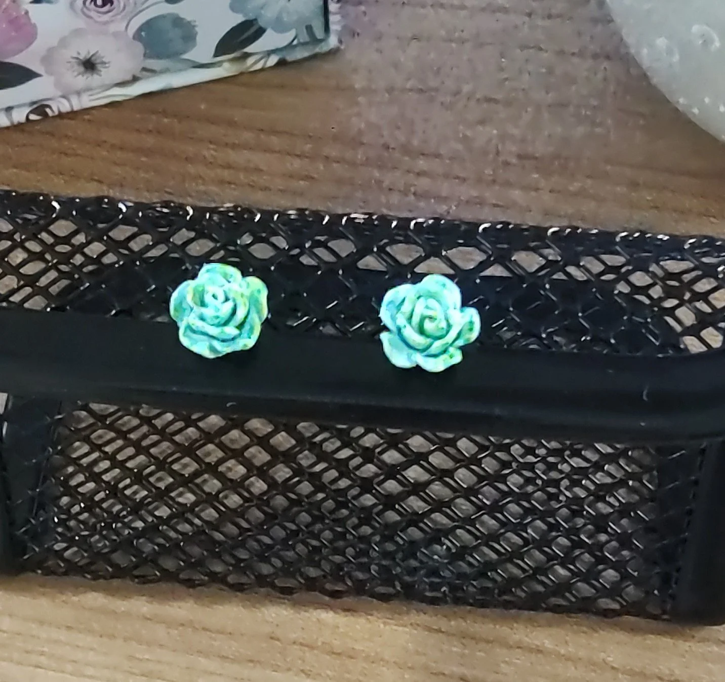 Green Resin Flower 1.jpg