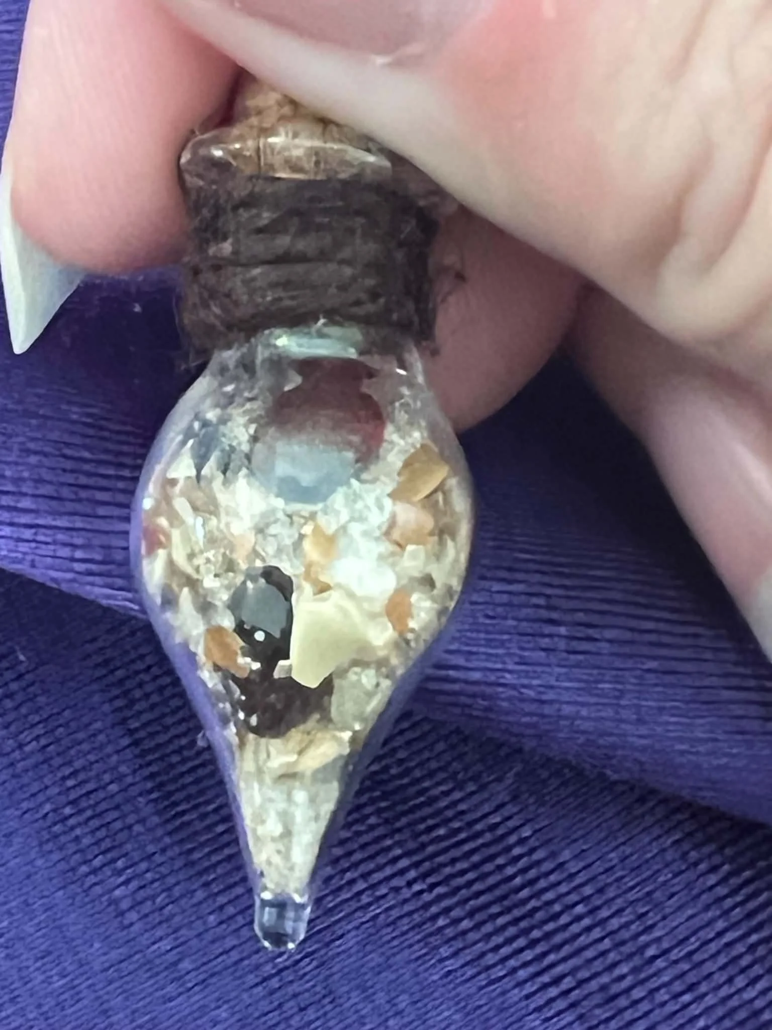 Teardrop Vile with Garnets 6.jfif