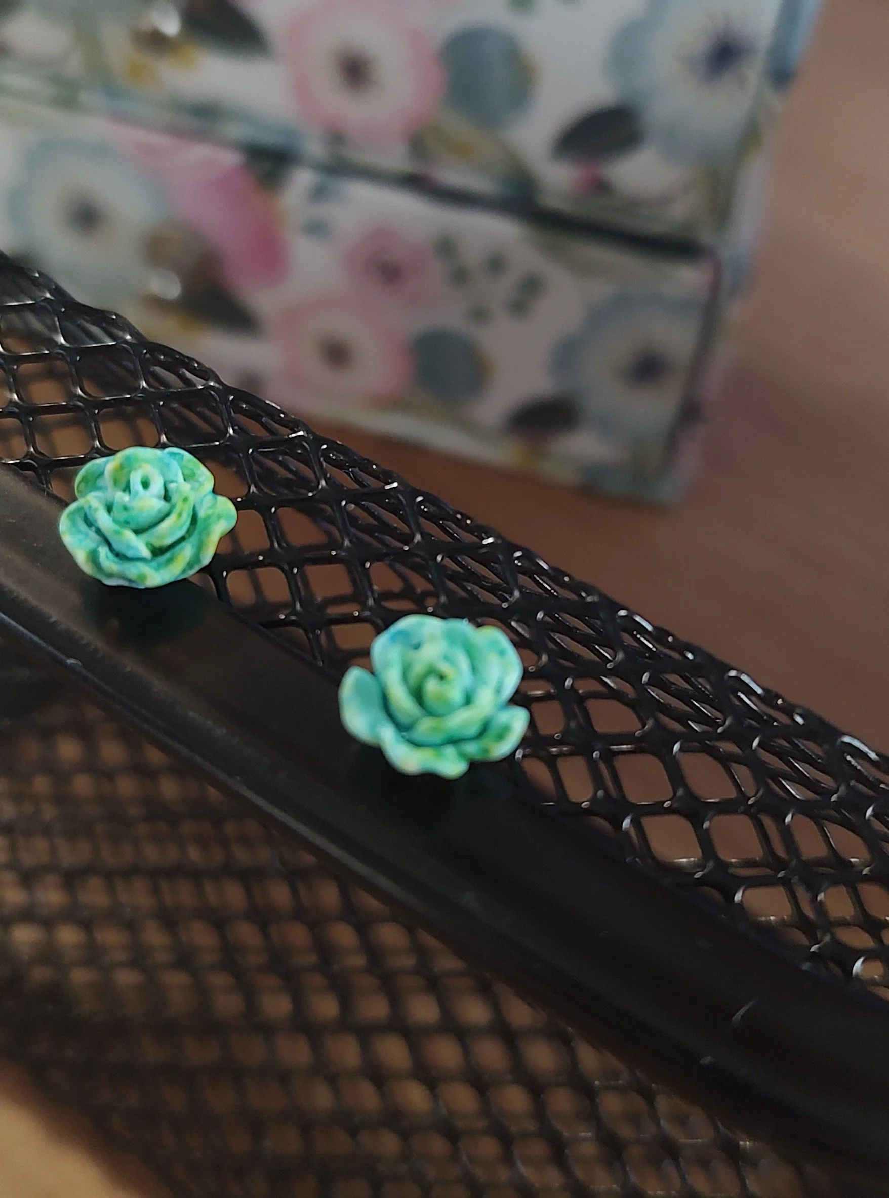 Green Resin Flower Stainless Steel Earrings