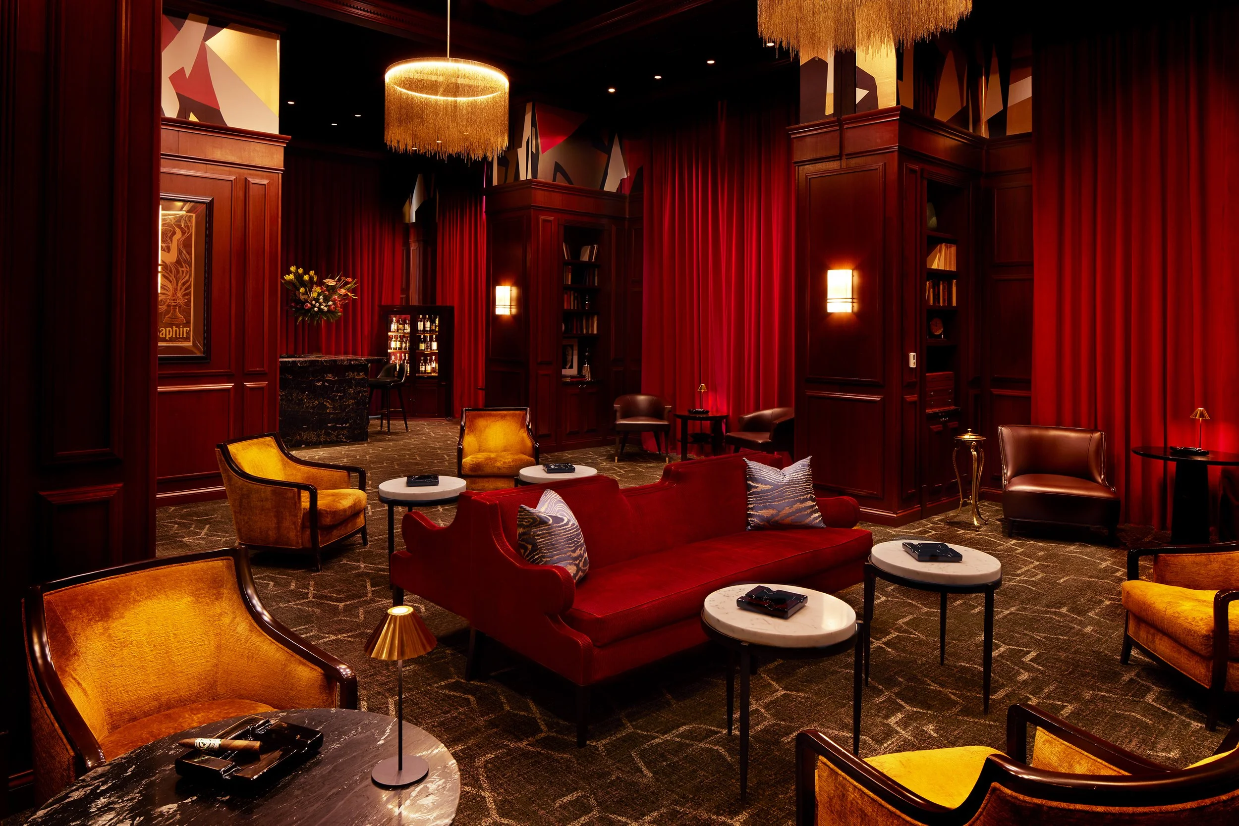 cigar bar5009 copy 3.jpg