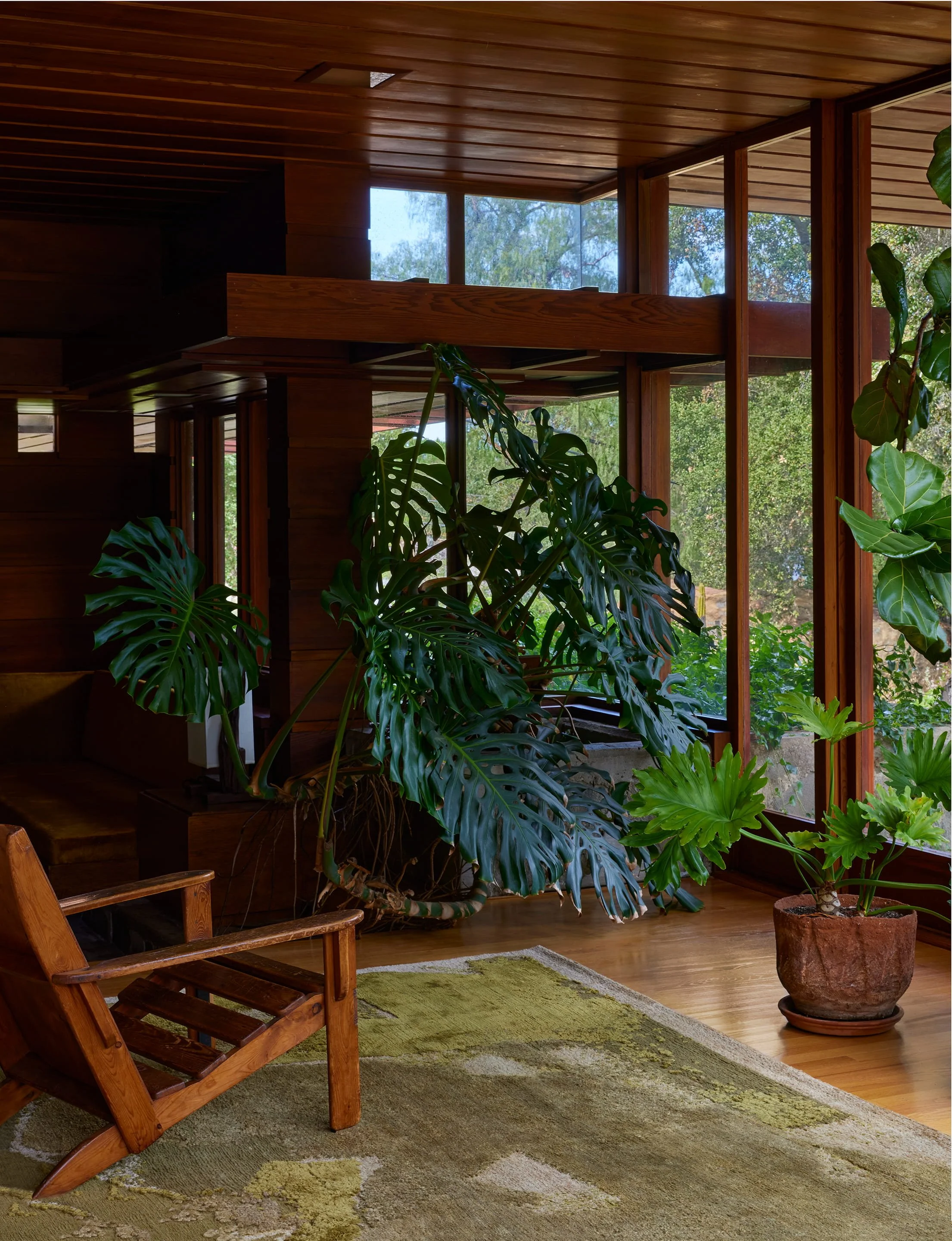 Marc Phillips - Marketing Strategy & PR