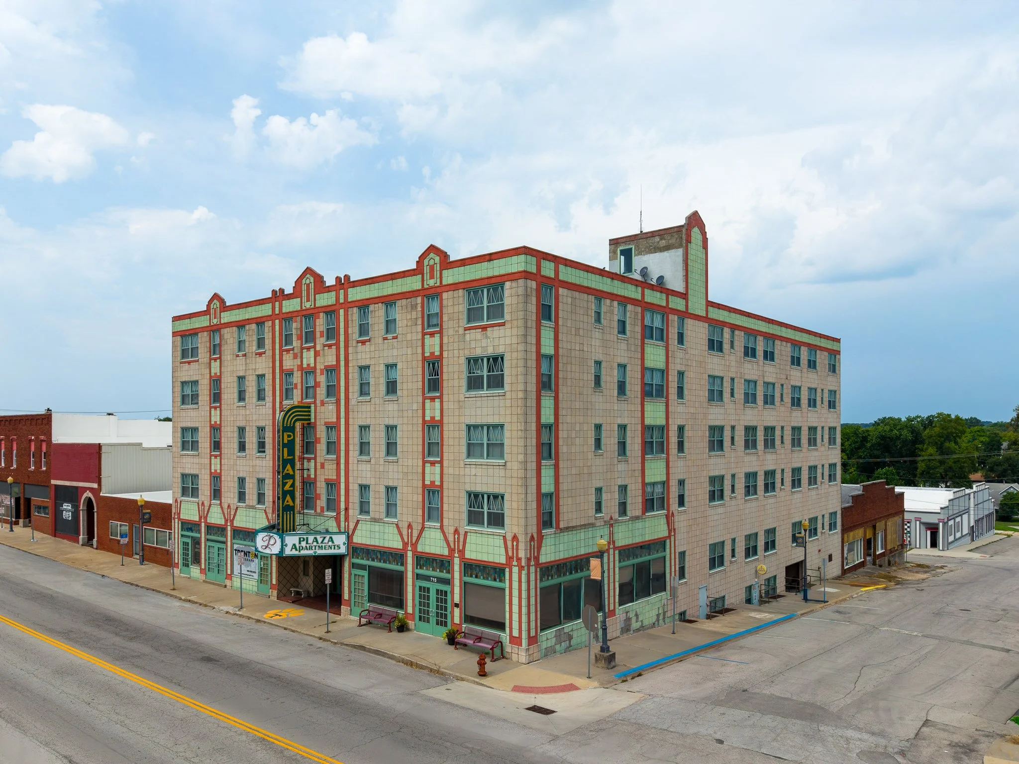 Plaza Hotel | Trenton, Missouri