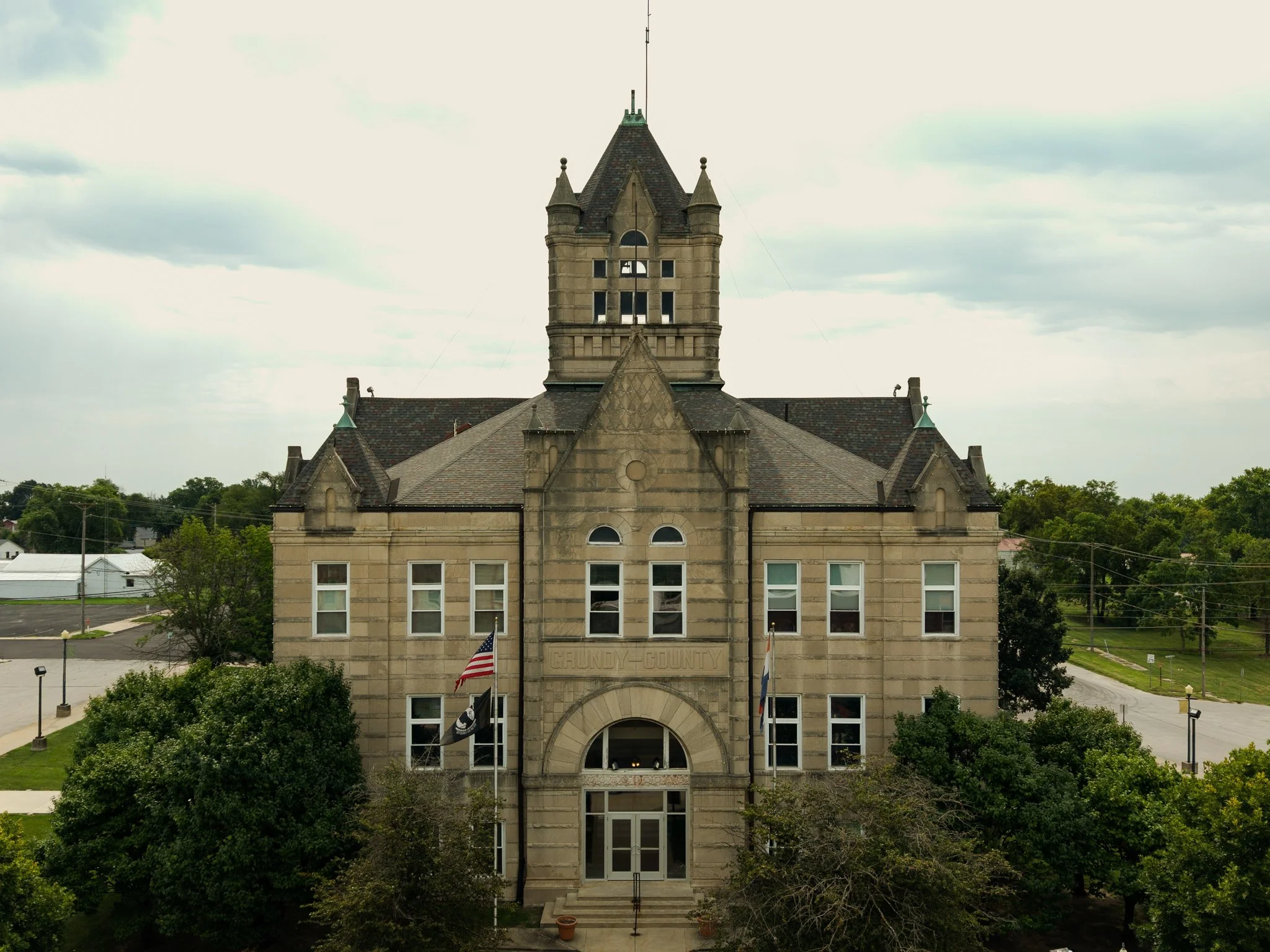 Grundy County Courthouse | Trenton, Missouri